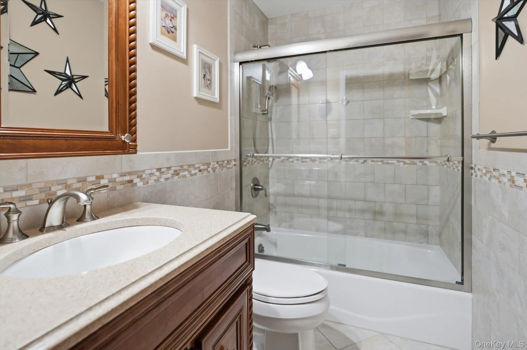 154 8th Avenue, Smithtown, NY, 3 Bedrooms Bedrooms, 8 Rooms Rooms,2 BathroomsBathrooms,Residential,For Rent,8th,0,1014522 154 8th Avenue, Smithtown, NY, 3 Bedrooms Bedrooms, 8 Rooms Rooms,2 BathroomsBathrooms,Residential,For Rent,8th,0,1014522