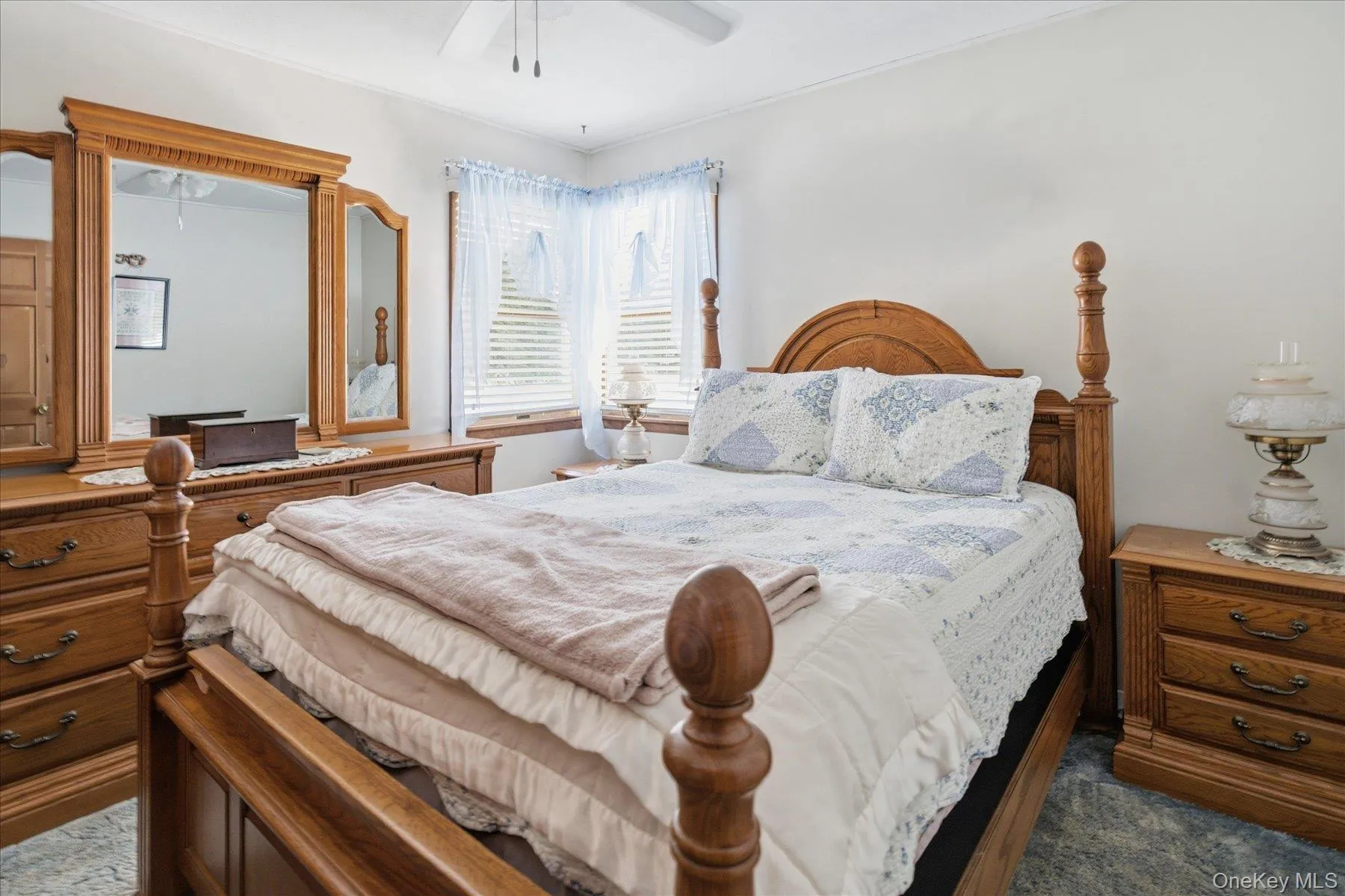154 8th Avenue, Smithtown, NY, 3 Bedrooms Bedrooms, 8 Rooms Rooms,2 BathroomsBathrooms,Residential,For Rent,8th,0,1014522 154 8th Avenue, Smithtown, NY, 3 Bedrooms Bedrooms, 8 Rooms Rooms,2 BathroomsBathrooms,Residential,For Rent,8th,0,1014522