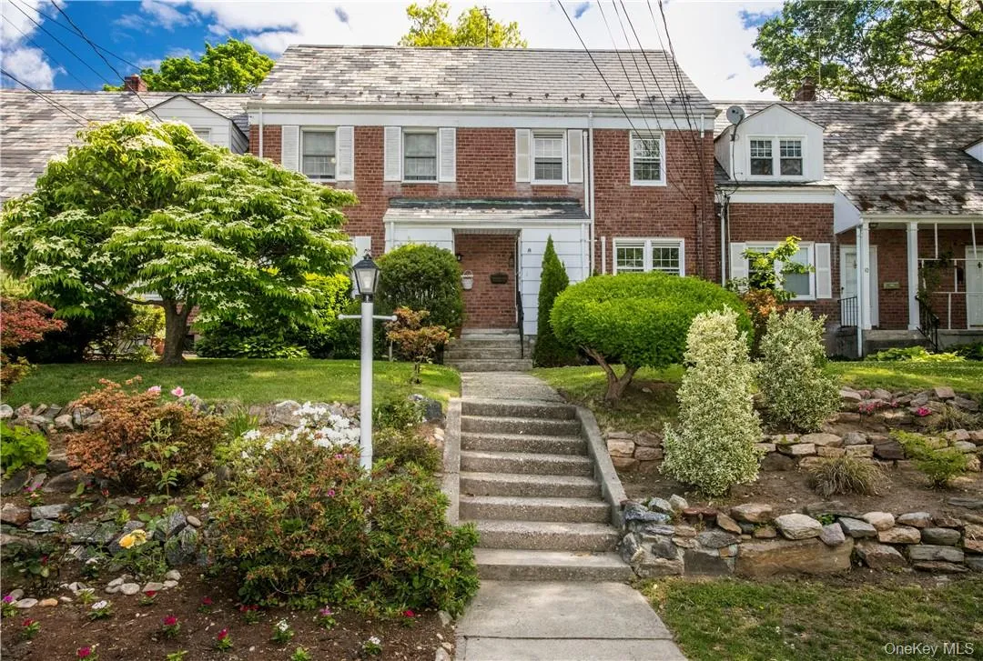 8 Elkan Road, Mamaroneck, NY, 2 Bedrooms Bedrooms, 6 Rooms Rooms,1 BathroomBathrooms,Residential Lease,For Rent,Elkan,0,1014525 8 Elkan Road, Mamaroneck, NY, 2 Bedrooms Bedrooms, 6 Rooms Rooms,1 BathroomBathrooms,Residential Lease,For Rent,Elkan,0,1014525