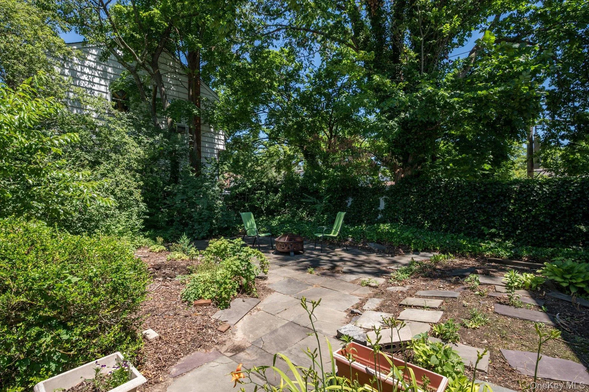 1542 Grand Avenue, Hempstead, NY, 4 Bedrooms Bedrooms, 8 Rooms Rooms,2 BathroomsBathrooms,Residential,For Rent,Grand,0,1014528 1542 Grand Avenue, Hempstead, NY, 4 Bedrooms Bedrooms, 8 Rooms Rooms,2 BathroomsBathrooms,Residential,For Rent,Grand,0,1014528