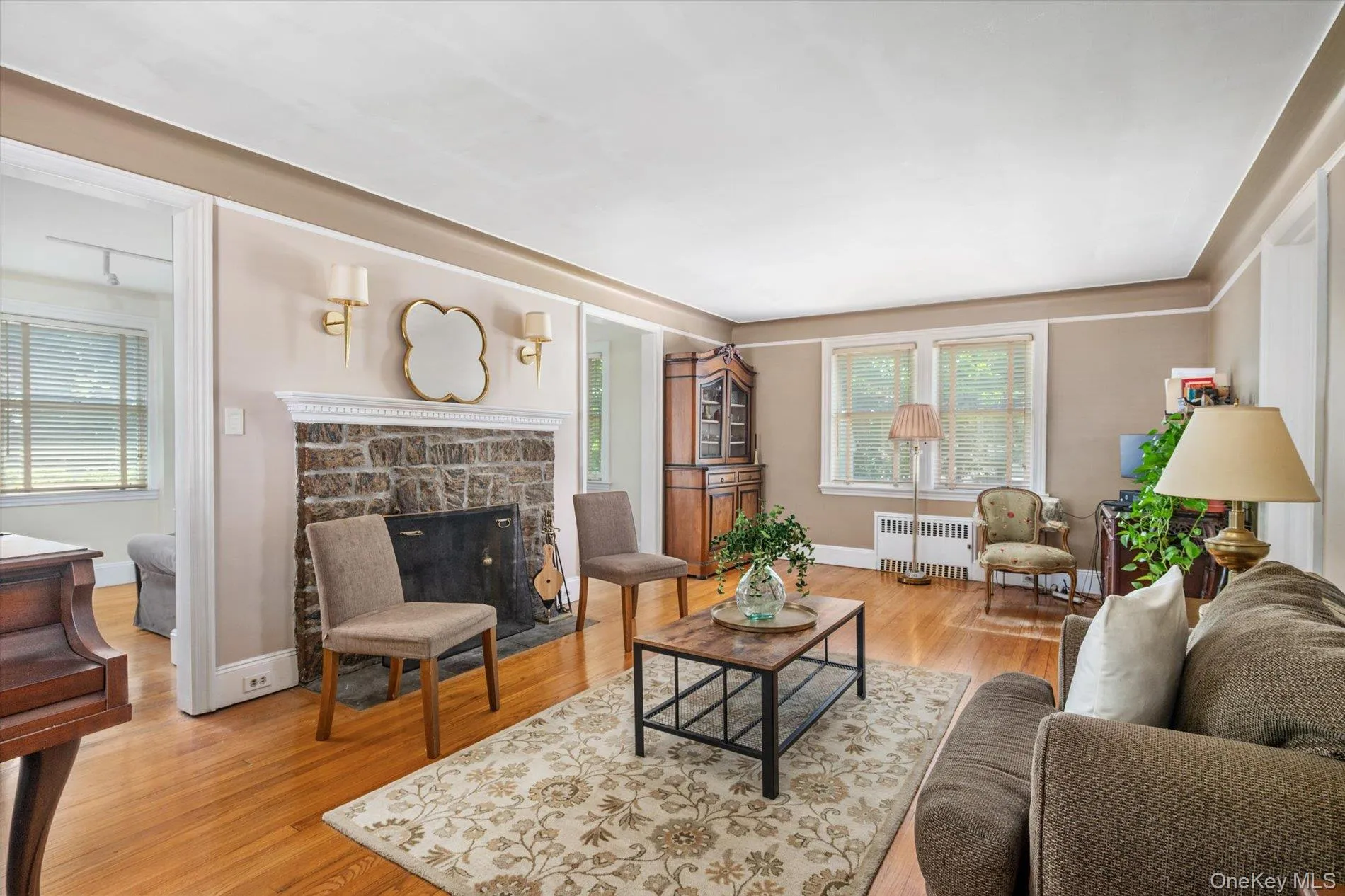 1542 Grand Avenue, Hempstead, NY, 4 Bedrooms Bedrooms, 8 Rooms Rooms,2 BathroomsBathrooms,Residential,For Rent,Grand,0,1014528 1542 Grand Avenue, Hempstead, NY, 4 Bedrooms Bedrooms, 8 Rooms Rooms,2 BathroomsBathrooms,Residential,For Rent,Grand,0,1014528