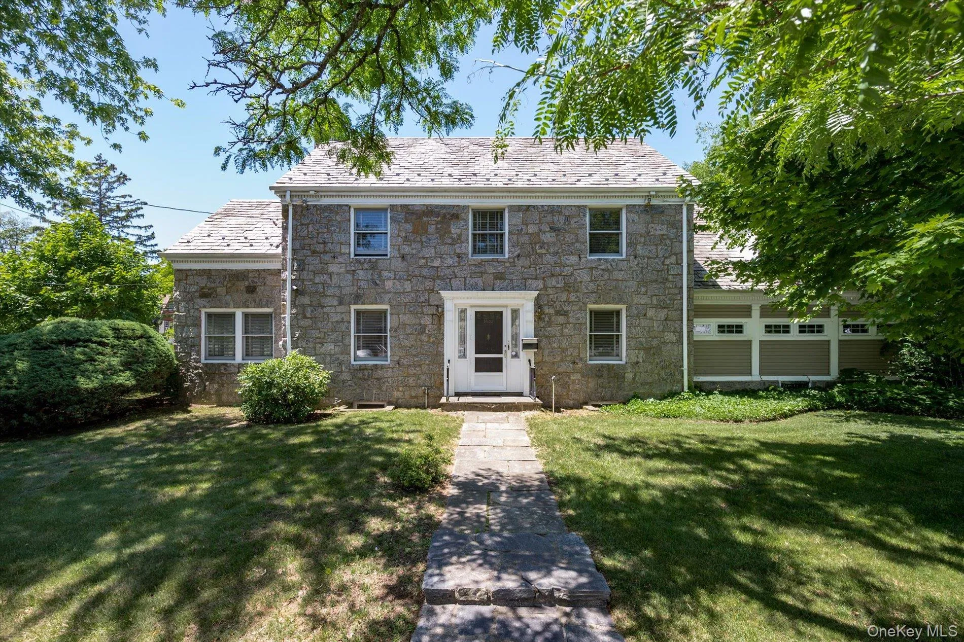1542 Grand Avenue, Hempstead, NY, 4 Bedrooms Bedrooms, 8 Rooms Rooms,2 BathroomsBathrooms,Residential,For Rent,Grand,0,1014528 1542 Grand Avenue, Hempstead, NY, 4 Bedrooms Bedrooms, 8 Rooms Rooms,2 BathroomsBathrooms,Residential,For Rent,Grand,0,1014528