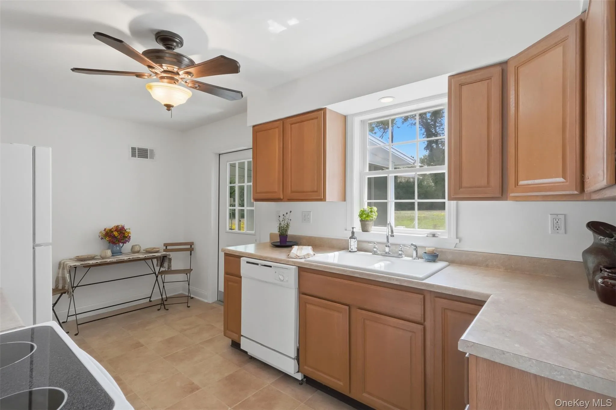 80 Cramer Road, La Grange, NY, 3 Bedrooms Bedrooms, 5 Rooms Rooms,2 BathroomsBathrooms,Residential,For Rent,Cramer,0,1014531 80 Cramer Road, La Grange, NY, 3 Bedrooms Bedrooms, 5 Rooms Rooms,2 BathroomsBathrooms,Residential,For Rent,Cramer,0,1014531