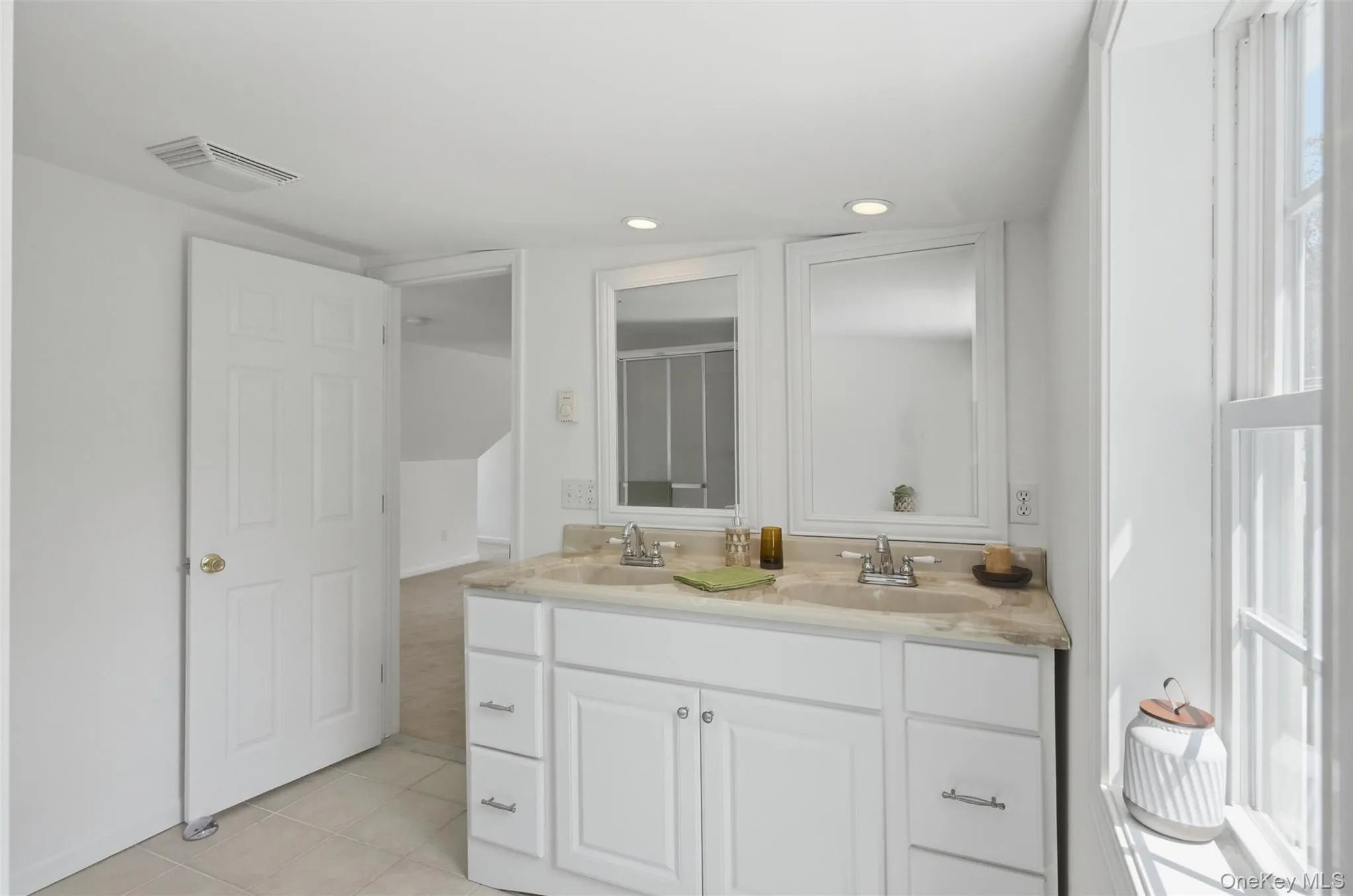 80 Cramer Road, La Grange, NY, 3 Bedrooms Bedrooms, 5 Rooms Rooms,2 BathroomsBathrooms,Residential,For Rent,Cramer,0,1014531 80 Cramer Road, La Grange, NY, 3 Bedrooms Bedrooms, 5 Rooms Rooms,2 BathroomsBathrooms,Residential,For Rent,Cramer,0,1014531