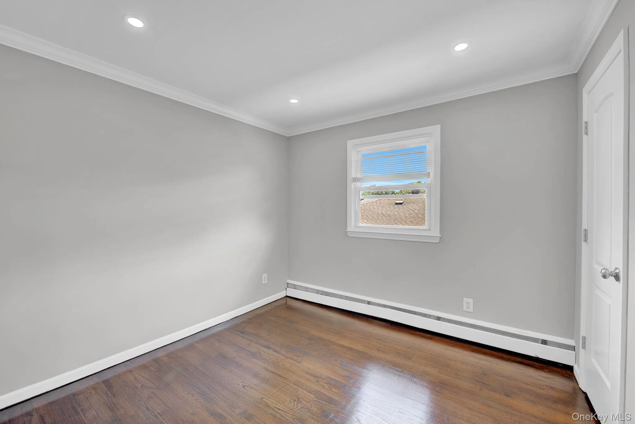 520 Kirkman Avenue, Hempstead, NY, 6 Bedrooms Bedrooms, 12 Rooms Rooms,3 BathroomsBathrooms,Residential,For Rent,Kirkman,0,1014533 520 Kirkman Avenue, Hempstead, NY, 6 Bedrooms Bedrooms, 12 Rooms Rooms,3 BathroomsBathrooms,Residential,For Rent,Kirkman,0,1014533
