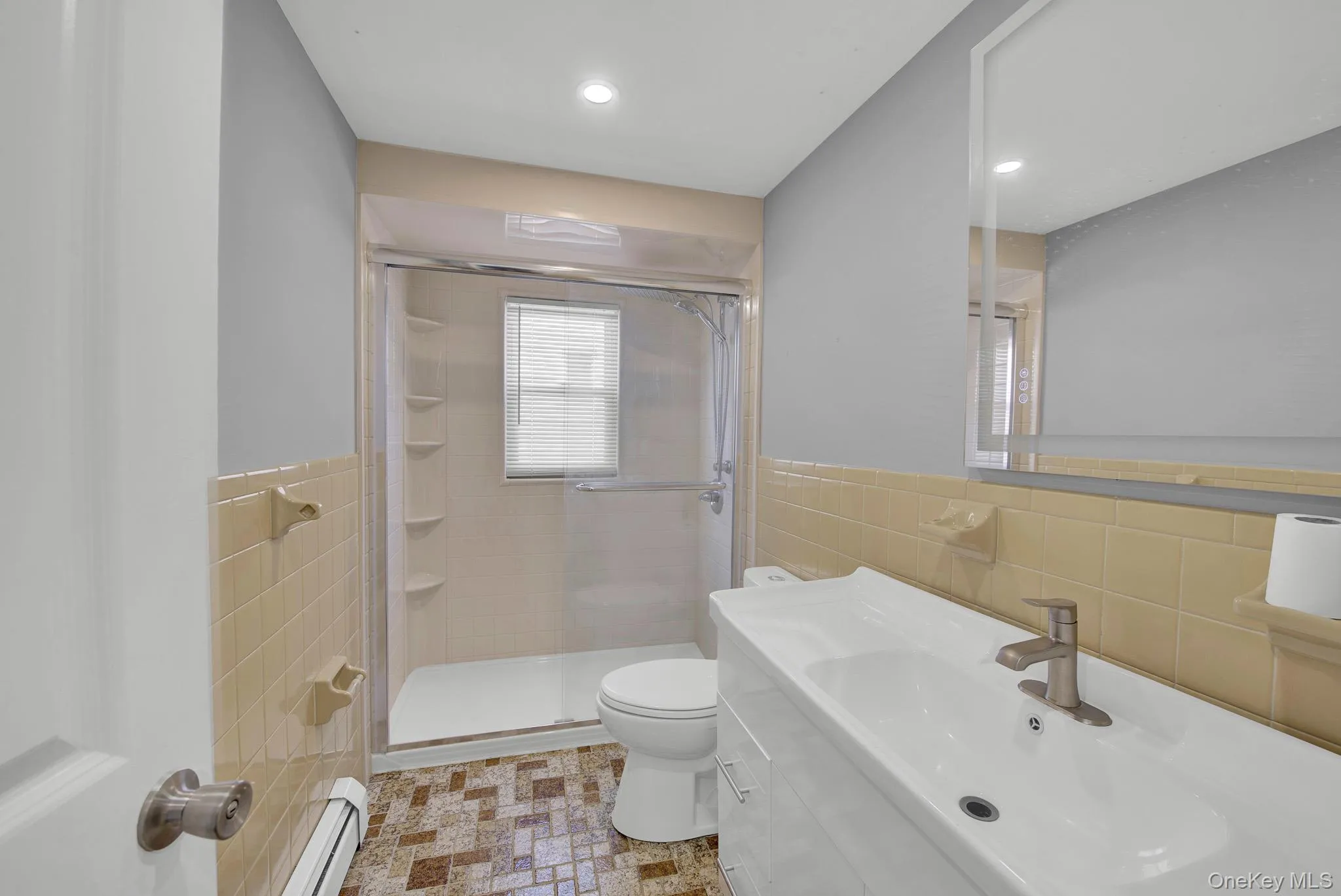 520 Kirkman Avenue, Hempstead, NY, 6 Bedrooms Bedrooms, 12 Rooms Rooms,3 BathroomsBathrooms,Residential,For Rent,Kirkman,0,1014533 520 Kirkman Avenue, Hempstead, NY, 6 Bedrooms Bedrooms, 12 Rooms Rooms,3 BathroomsBathrooms,Residential,For Rent,Kirkman,0,1014533
