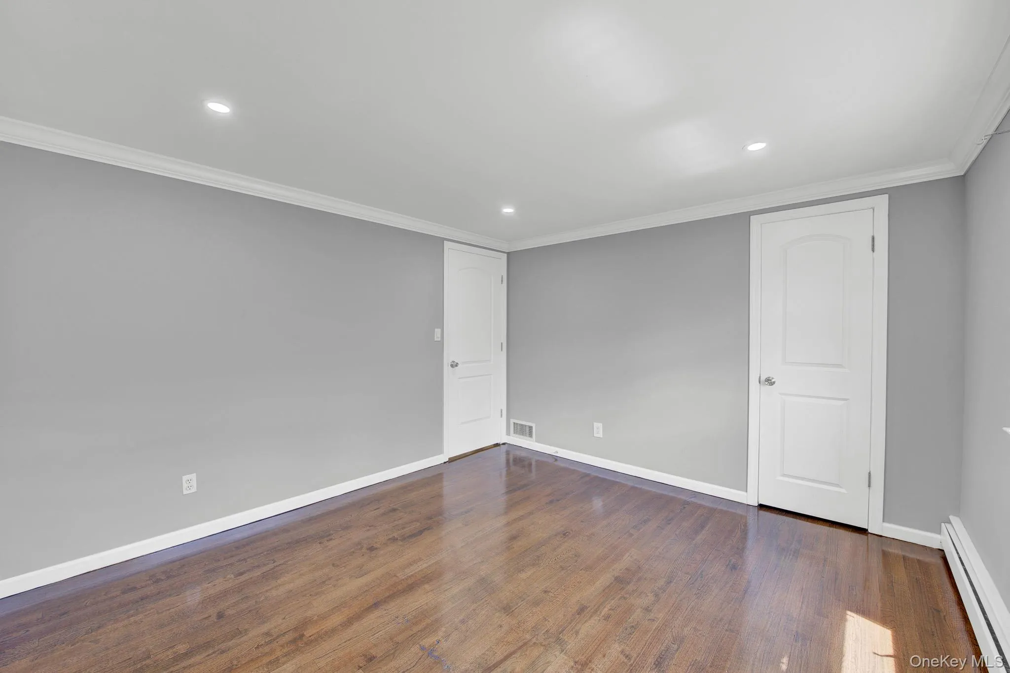 520 Kirkman Avenue, Hempstead, NY, 6 Bedrooms Bedrooms, 12 Rooms Rooms,3 BathroomsBathrooms,Residential,For Rent,Kirkman,0,1014533 520 Kirkman Avenue, Hempstead, NY, 6 Bedrooms Bedrooms, 12 Rooms Rooms,3 BathroomsBathrooms,Residential,For Rent,Kirkman,0,1014533