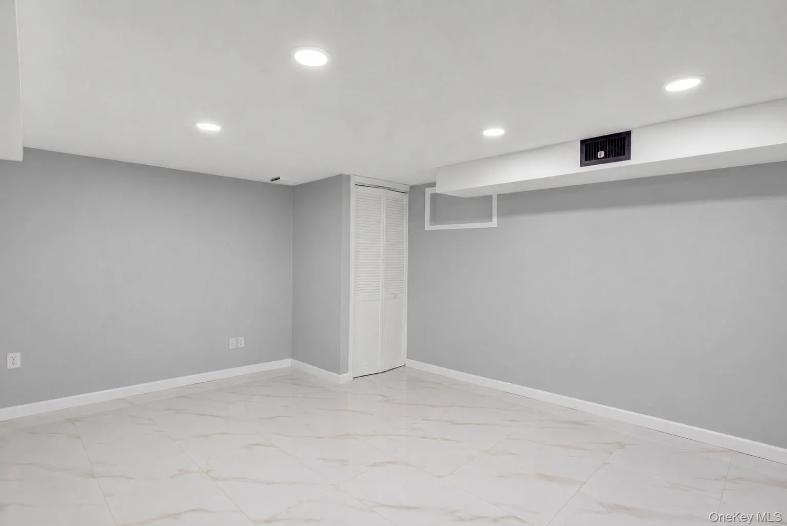 520 Kirkman Avenue, Hempstead, NY, 6 Bedrooms Bedrooms, 12 Rooms Rooms,3 BathroomsBathrooms,Residential,For Rent,Kirkman,0,1014533 520 Kirkman Avenue, Hempstead, NY, 6 Bedrooms Bedrooms, 12 Rooms Rooms,3 BathroomsBathrooms,Residential,For Rent,Kirkman,0,1014533