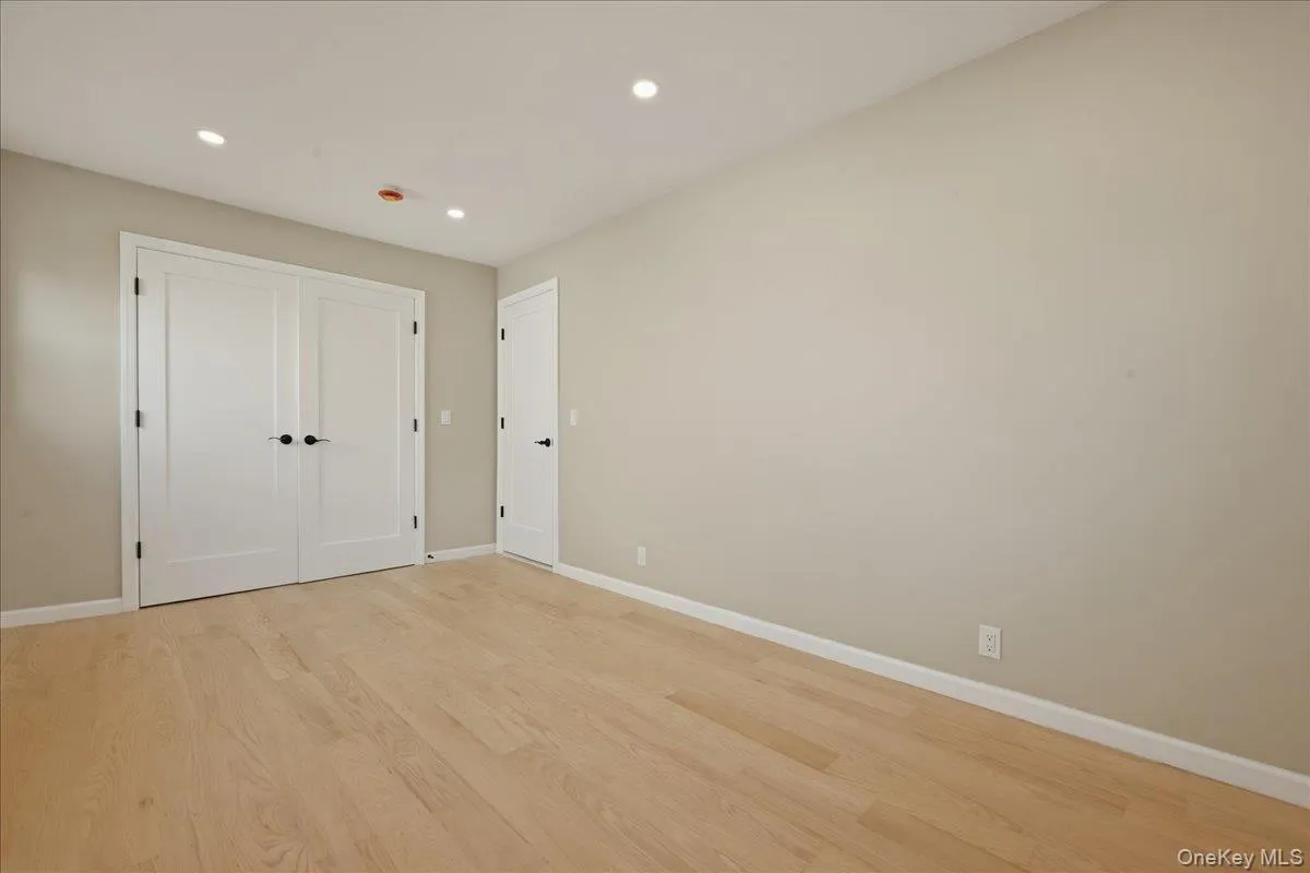 7 Surrey Road, Oyster Bay, NY, 3 Bedrooms Bedrooms, 8 Rooms Rooms,2 BathroomsBathrooms,Residential,For Rent,Surrey,0,1014536 7 Surrey Road, Oyster Bay, NY, 3 Bedrooms Bedrooms, 8 Rooms Rooms,2 BathroomsBathrooms,Residential,For Rent,Surrey,0,1014536