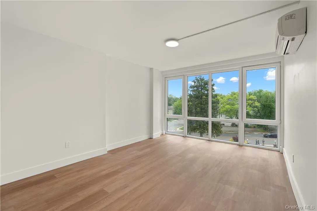 1 Lyon Place, White Plains, NY, 1 Bedroom Bedrooms, 3 Rooms Rooms,1 BathroomBathrooms,Residential Lease,For Rent,Lyon,0,1014543 1 Lyon Place, White Plains, NY, 1 Bedroom Bedrooms, 3 Rooms Rooms,1 BathroomBathrooms,Residential Lease,For Rent,Lyon,0,1014543