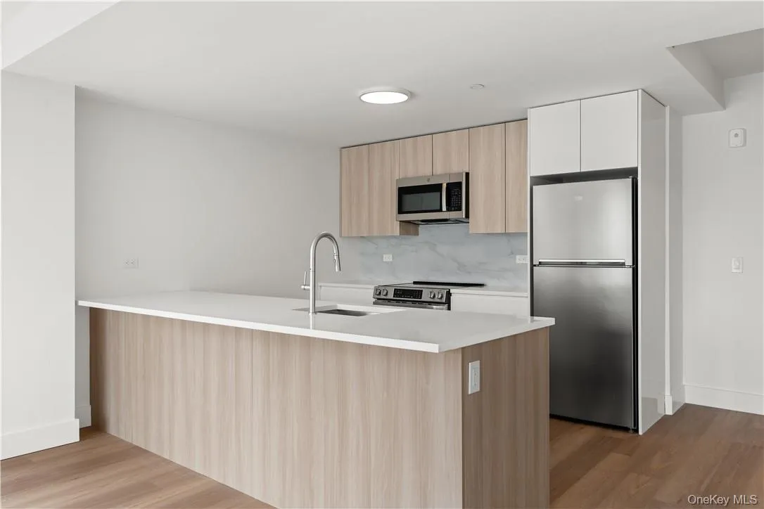 1 Lyon Place, White Plains, NY, 1 Bedroom Bedrooms, 3 Rooms Rooms,1 BathroomBathrooms,Residential Lease,For Rent,Lyon,0,1014543 1 Lyon Place, White Plains, NY, 1 Bedroom Bedrooms, 3 Rooms Rooms,1 BathroomBathrooms,Residential Lease,For Rent,Lyon,0,1014543