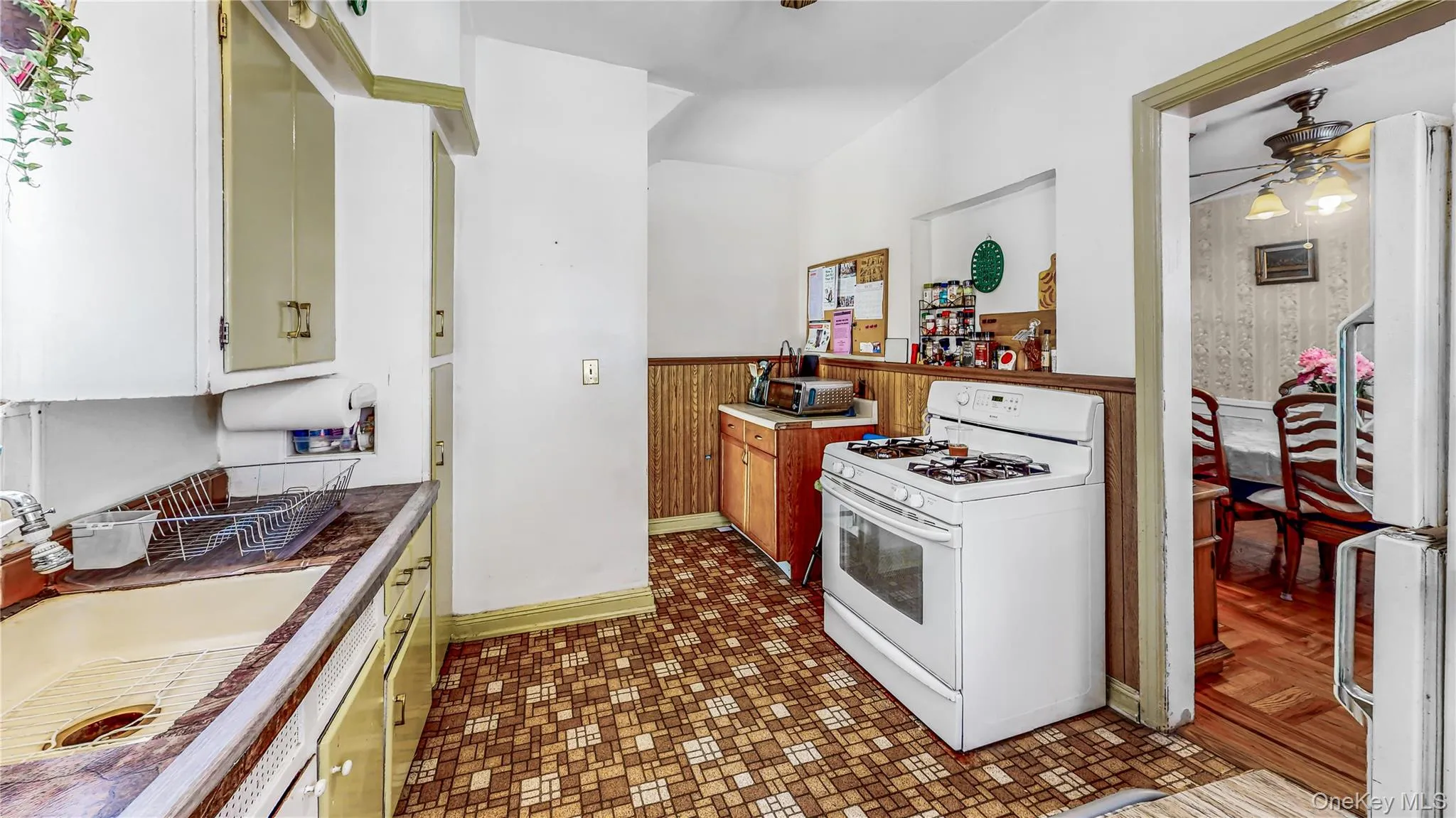 83-43 252nd Street, New York, NY, 3 Bedrooms Bedrooms, 6 Rooms Rooms,2 BathroomsBathrooms,Residential,For Rent,252nd,0,1014547 83-43 252nd Street, New York, NY, 3 Bedrooms Bedrooms, 6 Rooms Rooms,2 BathroomsBathrooms,Residential,For Rent,252nd,0,1014547