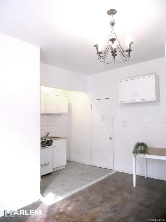 157 123rd Street, New York, NY, 2 Rooms Rooms,1 BathroomBathrooms,Residential,For Rent,123rd,0,KEY1014548 157 123rd Street, New York, NY, 2 Rooms Rooms,1 BathroomBathrooms,Residential,For Rent,123rd,0,KEY1014548