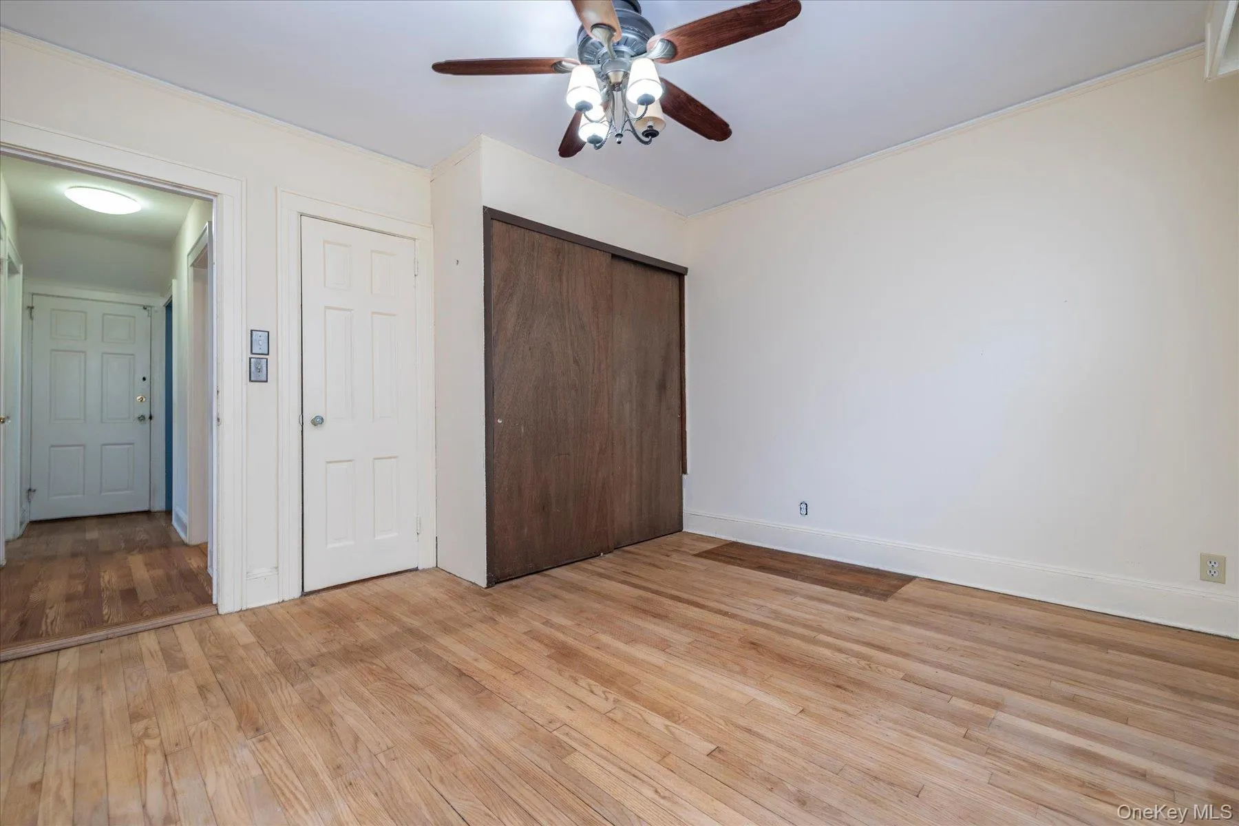 1st Floor Bedroom 1 1st Floor Bedroom 1
