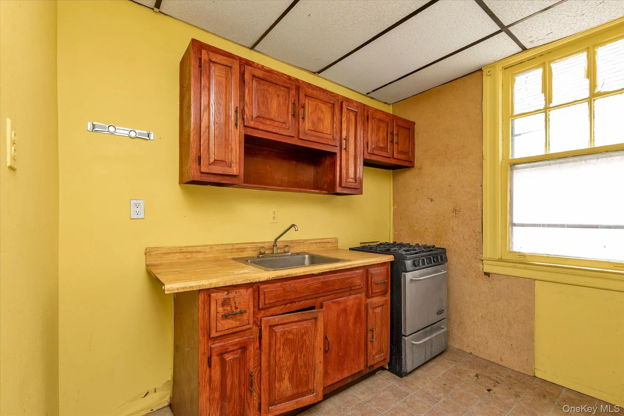 11232 196th Street, New York, NY, 3 Bedrooms Bedrooms, 7 Rooms Rooms,2 BathroomsBathrooms,Residential,For Rent,196th,0,1014557 11232 196th Street, New York, NY, 3 Bedrooms Bedrooms, 7 Rooms Rooms,2 BathroomsBathrooms,Residential,For Rent,196th,0,1014557