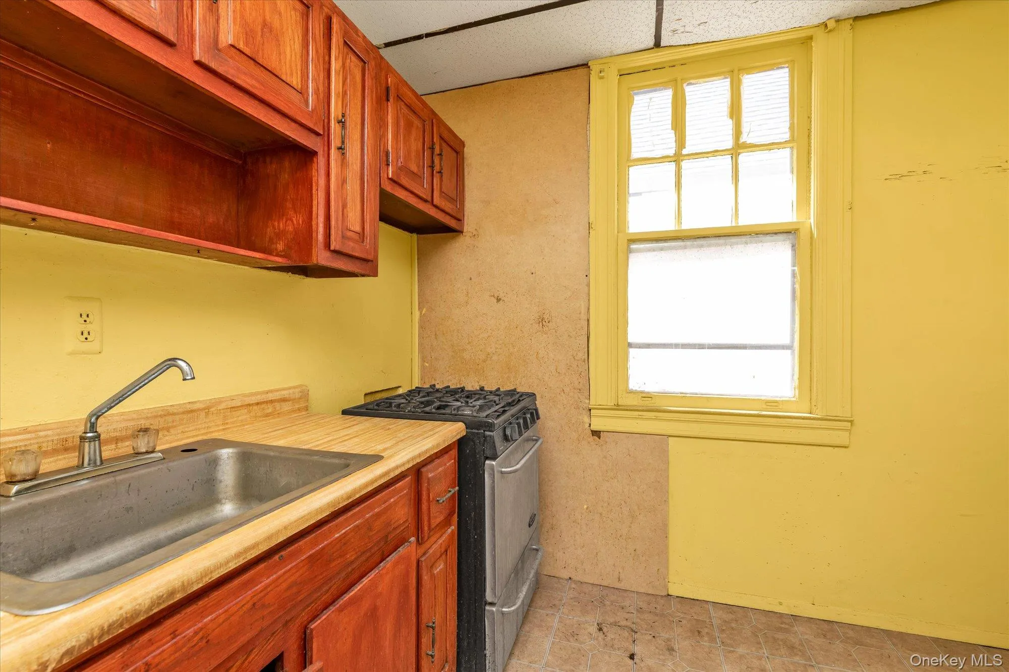 11232 196th Street, New York, NY, 3 Bedrooms Bedrooms, 7 Rooms Rooms,2 BathroomsBathrooms,Residential,For Rent,196th,0,1014557 11232 196th Street, New York, NY, 3 Bedrooms Bedrooms, 7 Rooms Rooms,2 BathroomsBathrooms,Residential,For Rent,196th,0,1014557