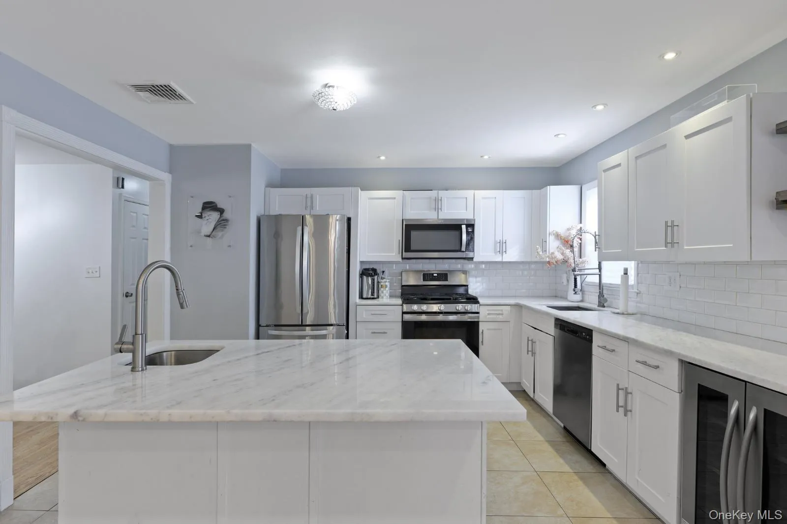 27 Gleason Drive, Haverstraw, NY, 4 Bedrooms Bedrooms, 9 Rooms Rooms,2 BathroomsBathrooms,Residential,For Rent,Gleason,0,1014570 27 Gleason Drive, Haverstraw, NY, 4 Bedrooms Bedrooms, 9 Rooms Rooms,2 BathroomsBathrooms,Residential,For Rent,Gleason,0,1014570