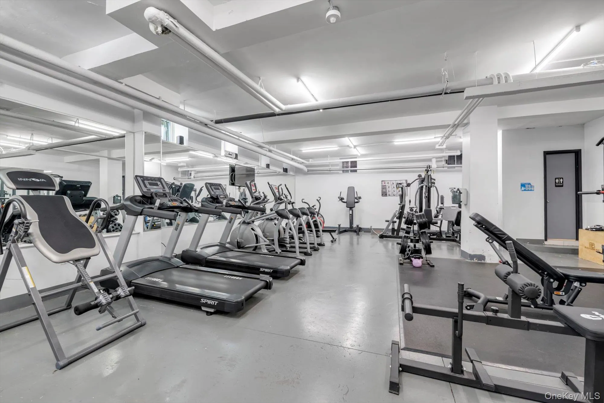 42-22 Ketcham Street, New York, NY, 1 Bedroom Bedrooms, 2 Rooms Rooms,1 BathroomBathrooms,Residential,For Rent,Ketcham,0,1014573 42-22 Ketcham Street, New York, NY, 1 Bedroom Bedrooms, 2 Rooms Rooms,1 BathroomBathrooms,Residential,For Rent,Ketcham,0,1014573