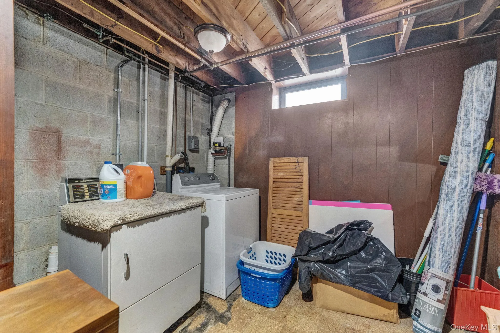 35 Wyandotte Street, Brookhaven, NY, 3 Bedrooms Bedrooms, 6 Rooms Rooms,1 BathroomBathrooms,Residential,For Rent,Wyandotte,0,1014578 35 Wyandotte Street, Brookhaven, NY, 3 Bedrooms Bedrooms, 6 Rooms Rooms,1 BathroomBathrooms,Residential,For Rent,Wyandotte,0,1014578
