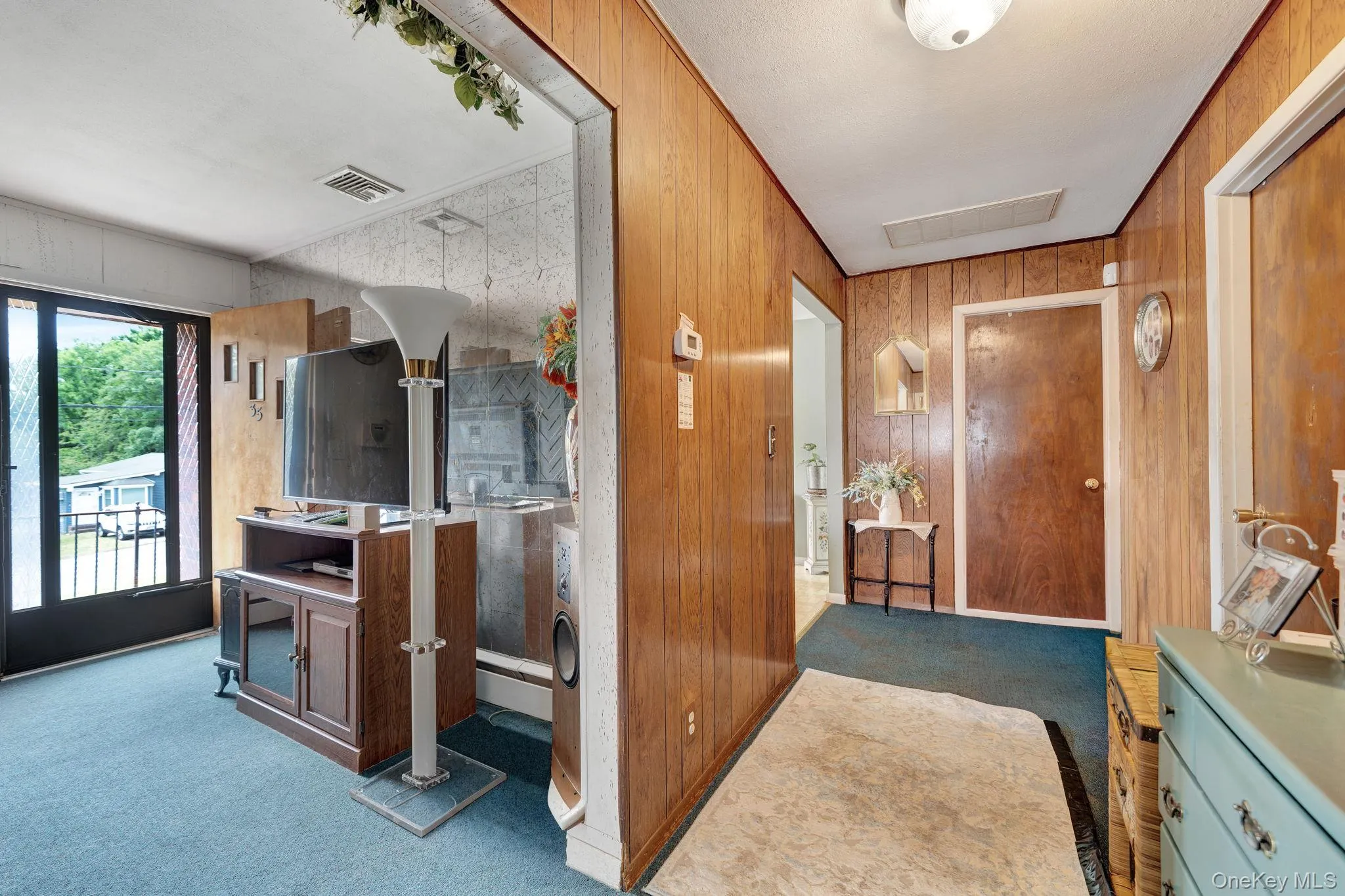35 Wyandotte Street, Brookhaven, NY, 3 Bedrooms Bedrooms, 6 Rooms Rooms,1 BathroomBathrooms,Residential,For Rent,Wyandotte,0,1014578 35 Wyandotte Street, Brookhaven, NY, 3 Bedrooms Bedrooms, 6 Rooms Rooms,1 BathroomBathrooms,Residential,For Rent,Wyandotte,0,1014578