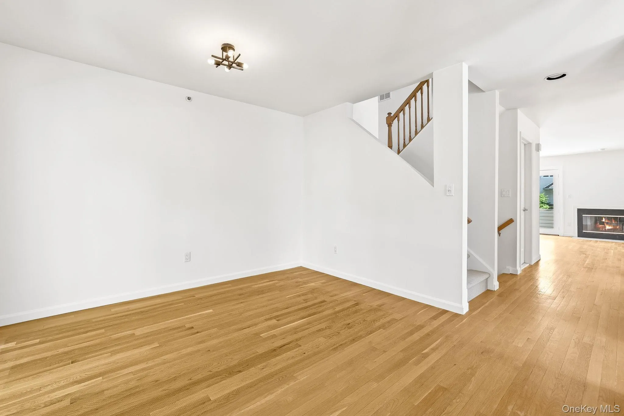 Now, lets go upstairs to the 2nd and 3rd floors Now, lets go upstairs to the 2nd and 3rd floors
