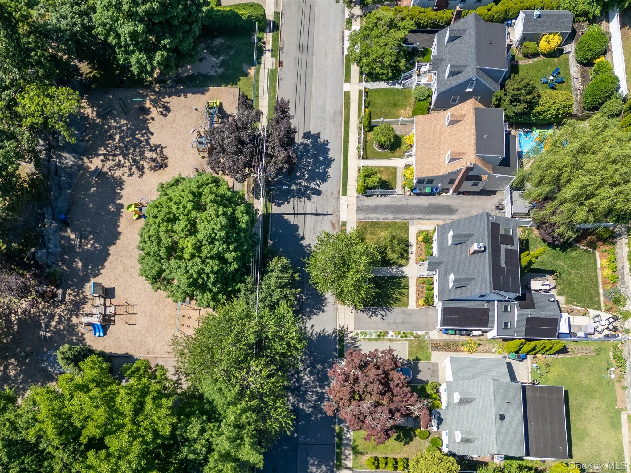 443 Third Avenue, Pelham, NY, 4 Bedrooms Bedrooms, 12 Rooms Rooms,3 BathroomsBathrooms,Residential,For Rent,Third,0,KEY1014580 443 Third Avenue, Pelham, NY, 4 Bedrooms Bedrooms, 12 Rooms Rooms,3 BathroomsBathrooms,Residential,For Rent,Third,0,KEY1014580