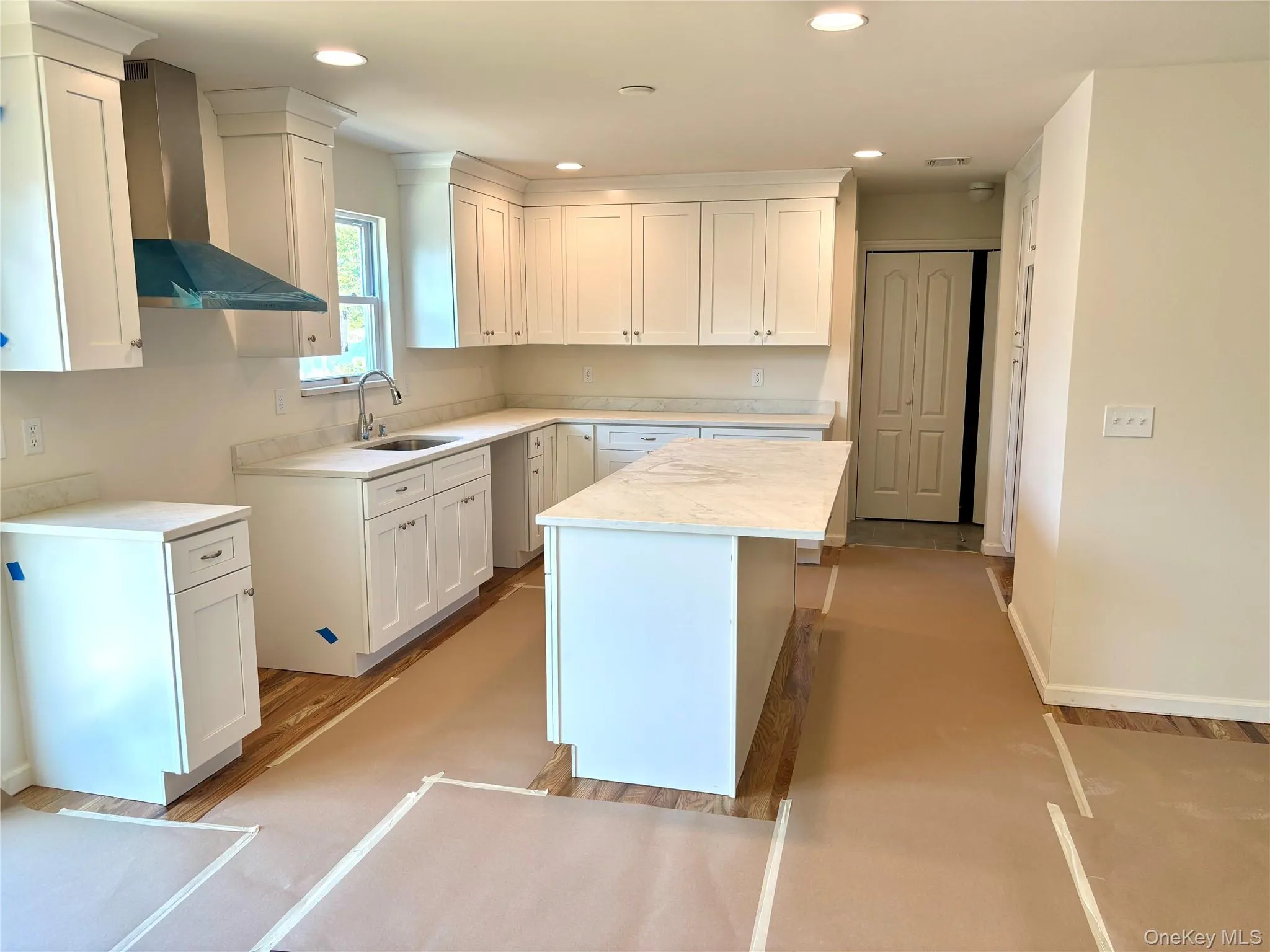69 Offaly Street, Babylon, NY, 4 Bedrooms Bedrooms, 7 Rooms Rooms,3 BathroomsBathrooms,Residential,For Rent,Offaly,0,1014581 69 Offaly Street, Babylon, NY, 4 Bedrooms Bedrooms, 7 Rooms Rooms,3 BathroomsBathrooms,Residential,For Rent,Offaly,0,1014581