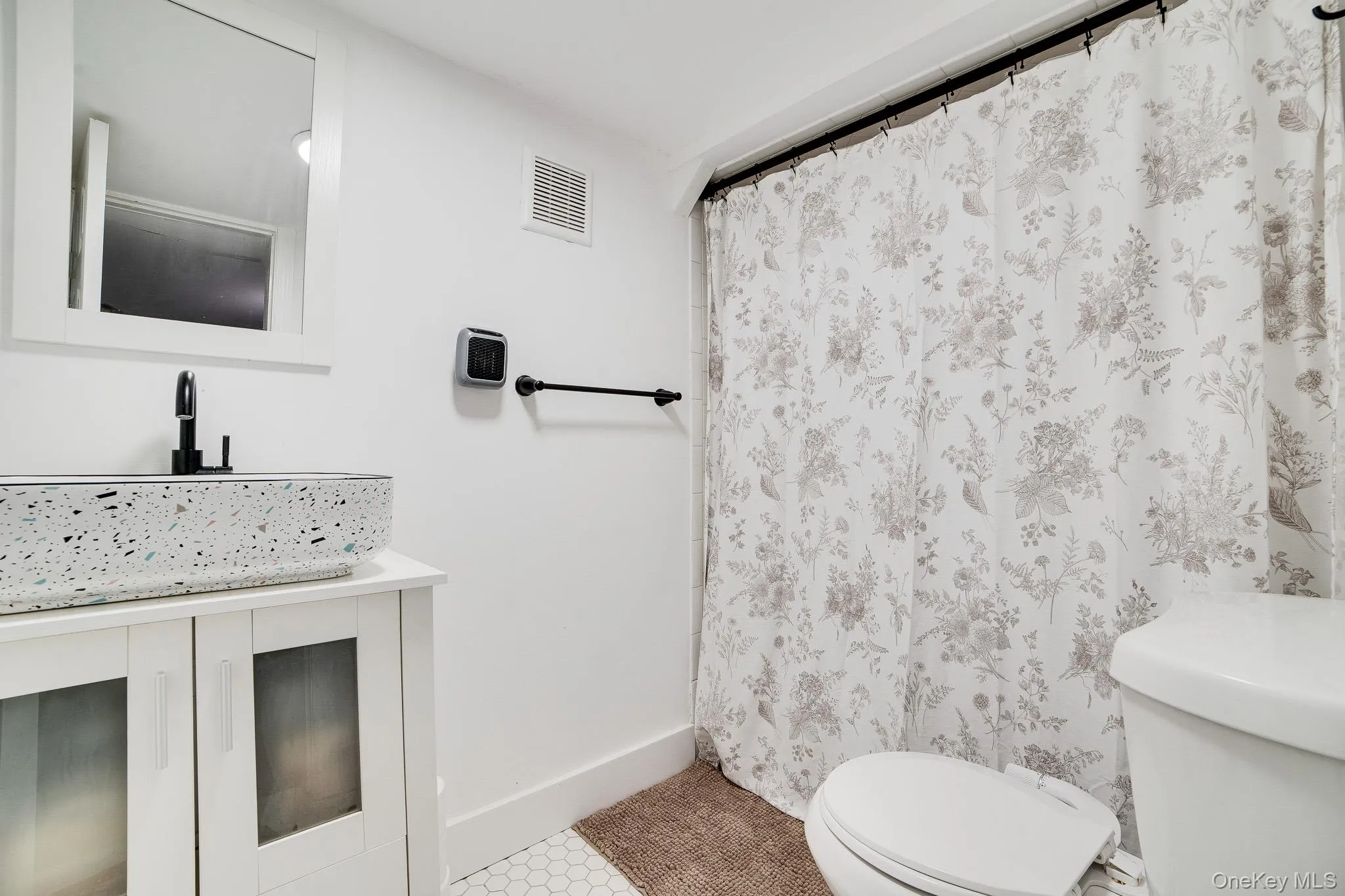 60 Chief Nimham Drive, Kent, NY, 3 Bedrooms Bedrooms, 7 Rooms Rooms,2 BathroomsBathrooms,Residential,For Rent,Chief Nimham,0,1014597 60 Chief Nimham Drive, Kent, NY, 3 Bedrooms Bedrooms, 7 Rooms Rooms,2 BathroomsBathrooms,Residential,For Rent,Chief Nimham,0,1014597