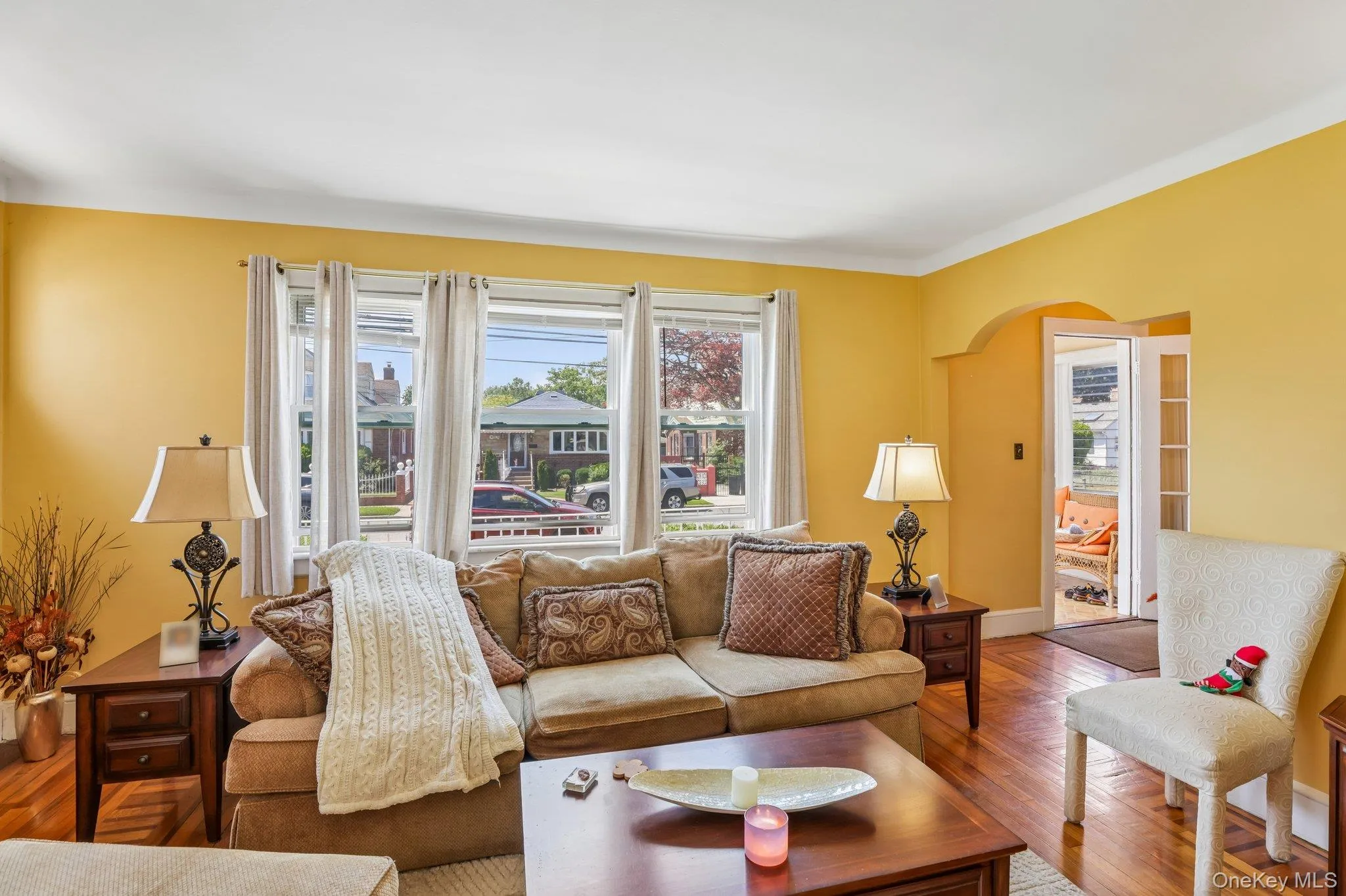 136-31 243rd Street, New York, NY, 5 Bedrooms Bedrooms, 9 Rooms Rooms,2 BathroomsBathrooms,Residential,For Rent,243rd,0,1014601 136-31 243rd Street, New York, NY, 5 Bedrooms Bedrooms, 9 Rooms Rooms,2 BathroomsBathrooms,Residential,For Rent,243rd,0,1014601