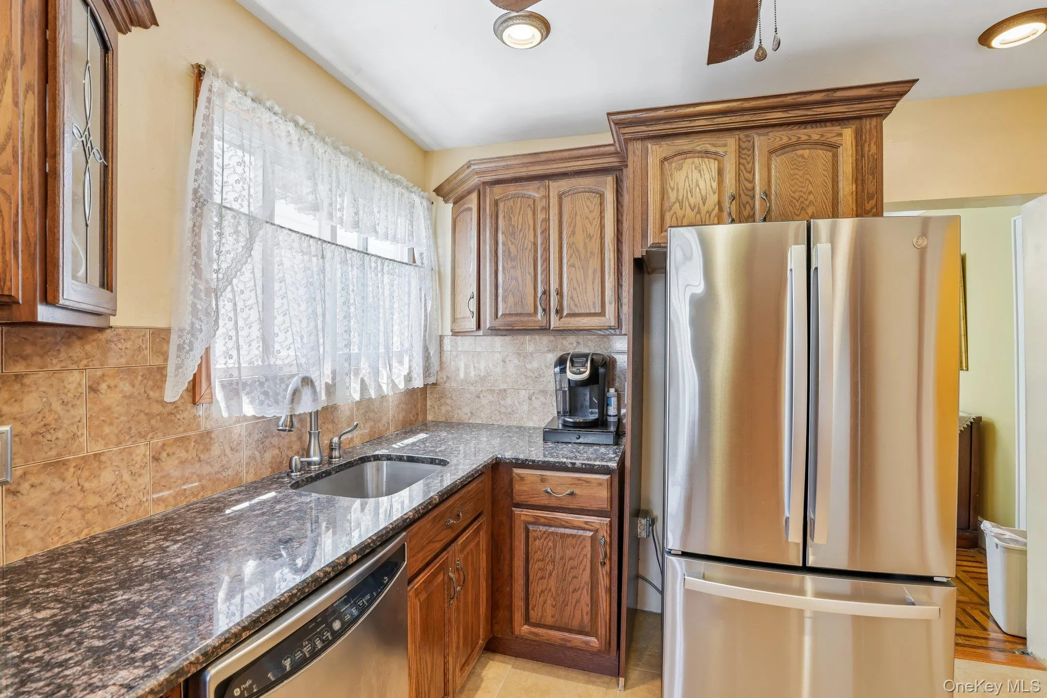136-31 243rd Street, New York, NY, 5 Bedrooms Bedrooms, 9 Rooms Rooms,2 BathroomsBathrooms,Residential,For Rent,243rd,0,1014601 136-31 243rd Street, New York, NY, 5 Bedrooms Bedrooms, 9 Rooms Rooms,2 BathroomsBathrooms,Residential,For Rent,243rd,0,1014601
