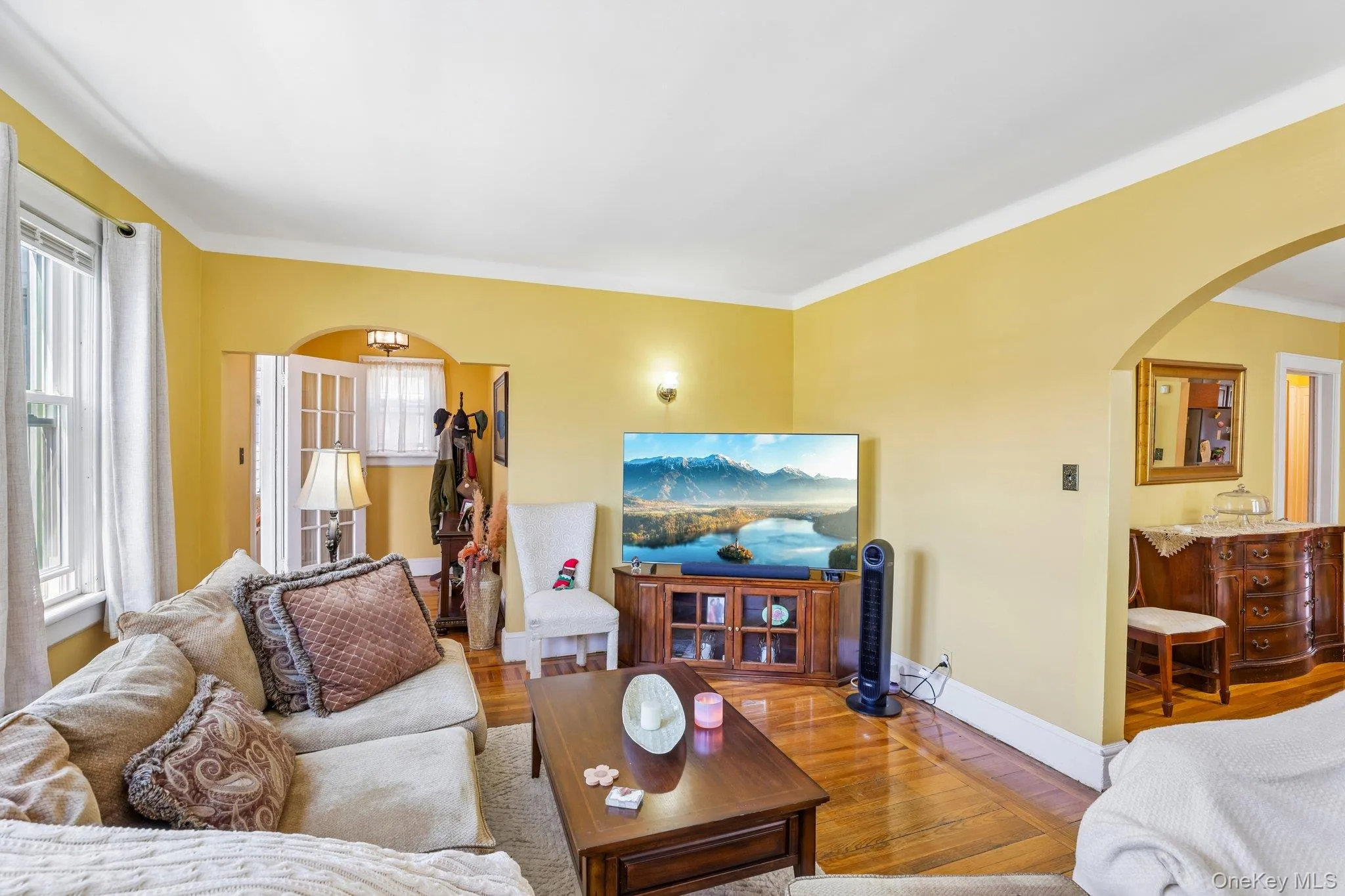 136-31 243rd Street, New York, NY, 5 Bedrooms Bedrooms, 9 Rooms Rooms,2 BathroomsBathrooms,Residential,For Rent,243rd,0,1014601 136-31 243rd Street, New York, NY, 5 Bedrooms Bedrooms, 9 Rooms Rooms,2 BathroomsBathrooms,Residential,For Rent,243rd,0,1014601