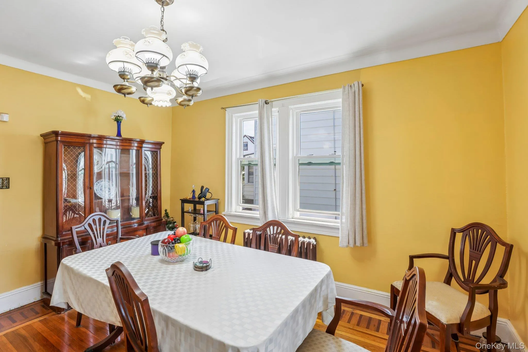 136-31 243rd Street, New York, NY, 5 Bedrooms Bedrooms, 9 Rooms Rooms,2 BathroomsBathrooms,Residential,For Rent,243rd,0,1014601 136-31 243rd Street, New York, NY, 5 Bedrooms Bedrooms, 9 Rooms Rooms,2 BathroomsBathrooms,Residential,For Rent,243rd,0,1014601