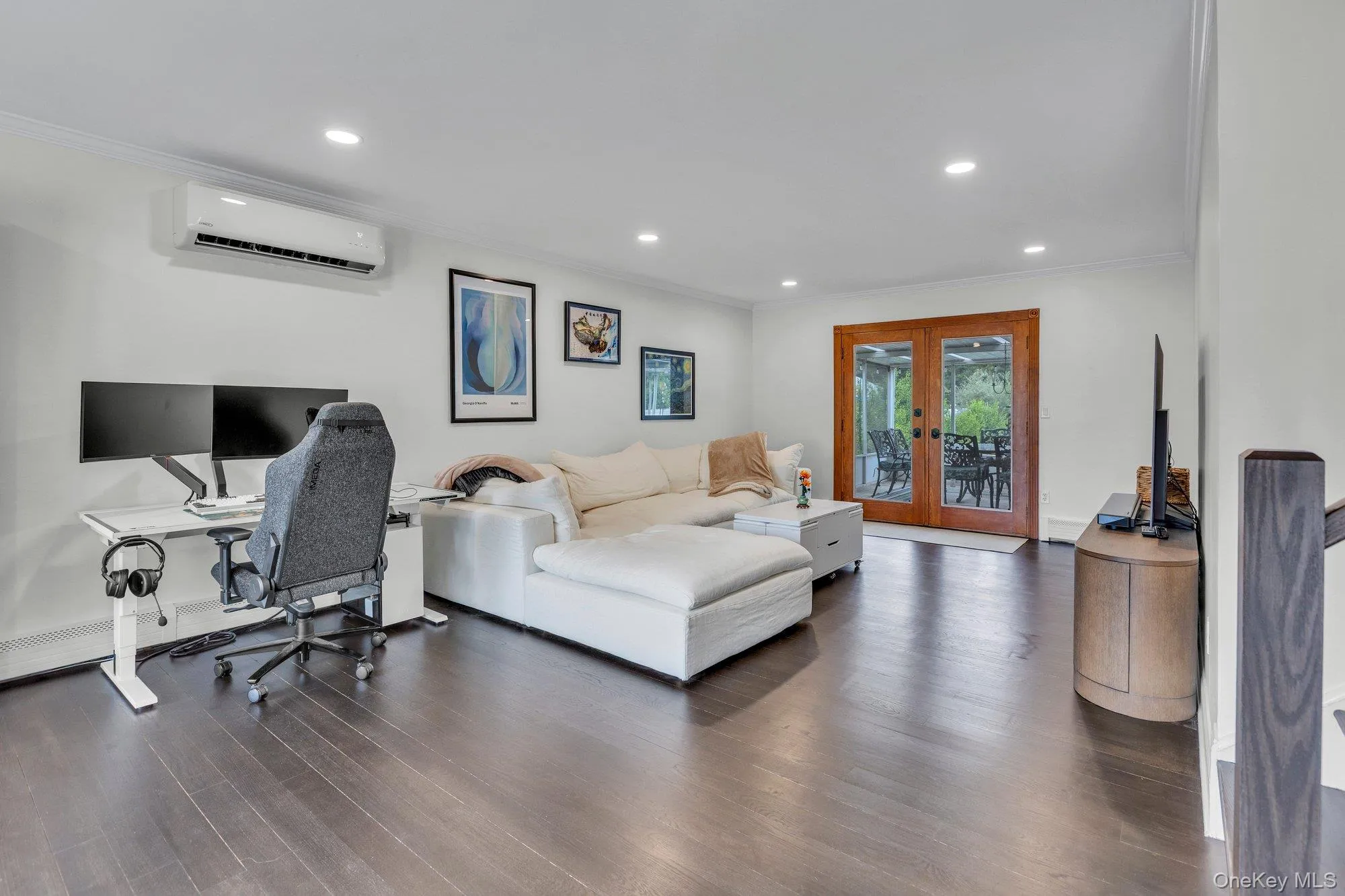 19 Laurelton Ave Avenue, Brookhaven, NY, 3 Bedrooms Bedrooms, 7 Rooms Rooms,2 BathroomsBathrooms,Residential,For Rent,Laurelton Ave,0,1014606 19 Laurelton Ave Avenue, Brookhaven, NY, 3 Bedrooms Bedrooms, 7 Rooms Rooms,2 BathroomsBathrooms,Residential,For Rent,Laurelton Ave,0,1014606