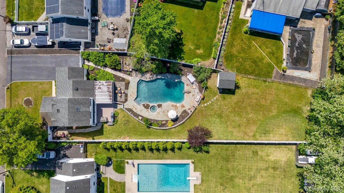 19 Laurelton Ave Avenue, Brookhaven, NY, 3 Bedrooms Bedrooms, 7 Rooms Rooms,2 BathroomsBathrooms,Residential,For Rent,Laurelton Ave,0,1014606 19 Laurelton Ave Avenue, Brookhaven, NY, 3 Bedrooms Bedrooms, 7 Rooms Rooms,2 BathroomsBathrooms,Residential,For Rent,Laurelton Ave,0,1014606