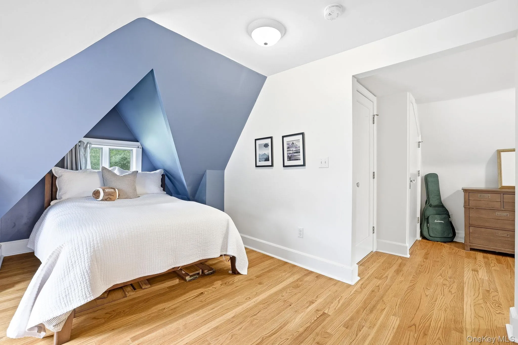 Bedroom Bedroom
