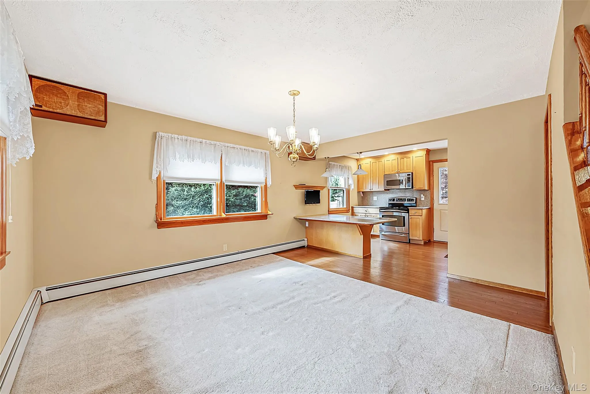 572 Benito Street, Hempstead, NY, 3 Bedrooms Bedrooms, 10 Rooms Rooms,2 BathroomsBathrooms,Residential,For Rent,Benito,0,1014609 572 Benito Street, Hempstead, NY, 3 Bedrooms Bedrooms, 10 Rooms Rooms,2 BathroomsBathrooms,Residential,For Rent,Benito,0,1014609