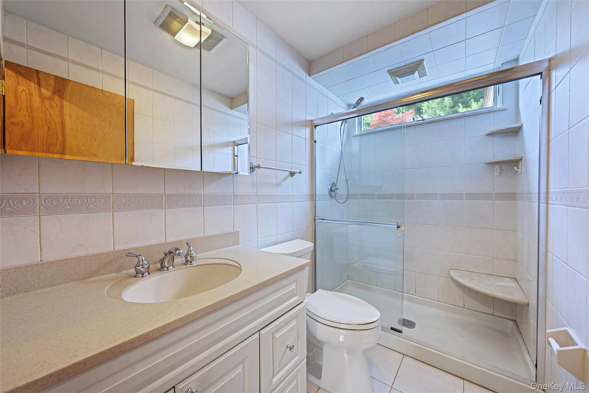 572 Benito Street, Hempstead, NY, 3 Bedrooms Bedrooms, 10 Rooms Rooms,2 BathroomsBathrooms,Residential,For Rent,Benito,0,1014609 572 Benito Street, Hempstead, NY, 3 Bedrooms Bedrooms, 10 Rooms Rooms,2 BathroomsBathrooms,Residential,For Rent,Benito,0,1014609