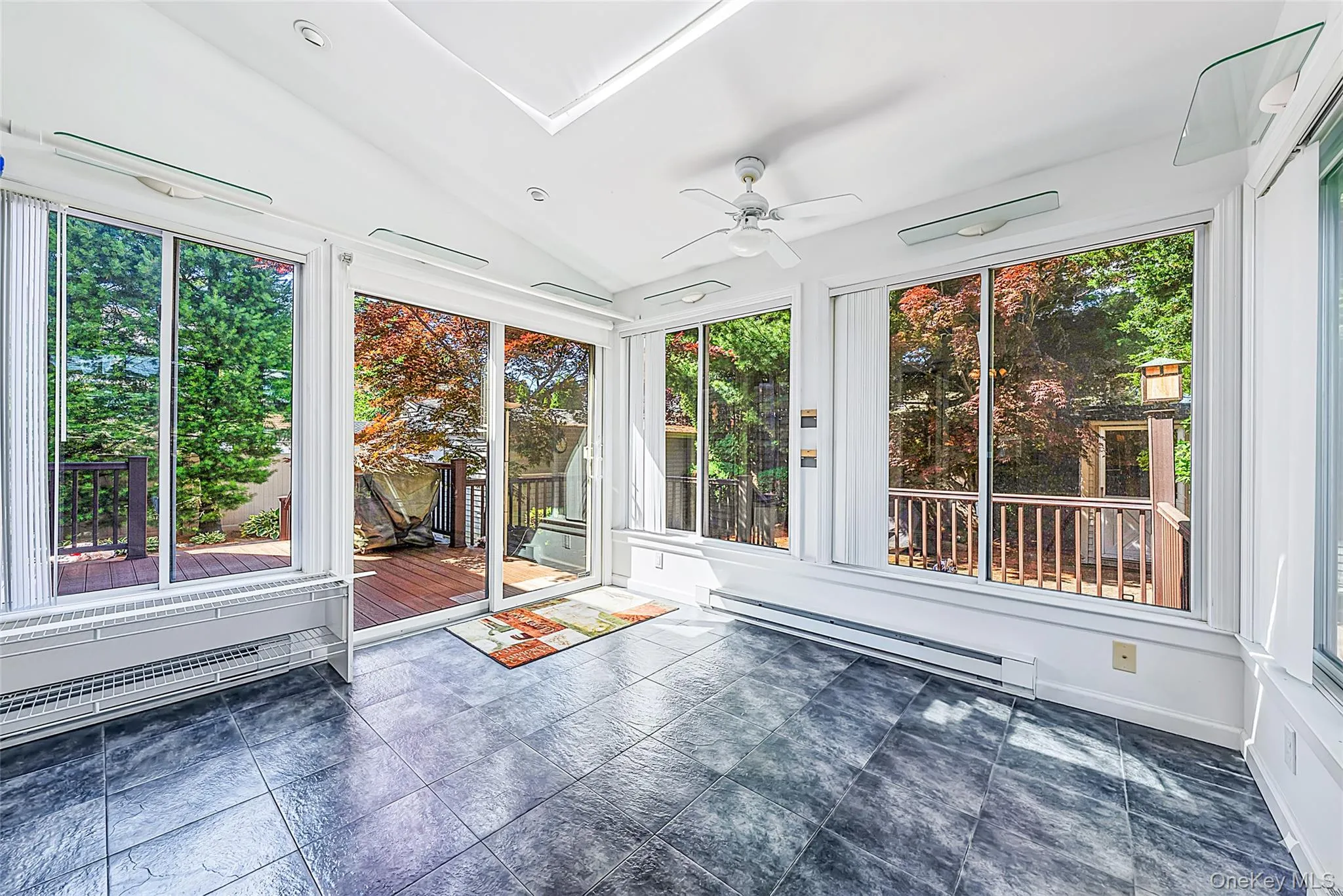 572 Benito Street, Hempstead, NY, 3 Bedrooms Bedrooms, 10 Rooms Rooms,2 BathroomsBathrooms,Residential,For Rent,Benito,0,1014609 572 Benito Street, Hempstead, NY, 3 Bedrooms Bedrooms, 10 Rooms Rooms,2 BathroomsBathrooms,Residential,For Rent,Benito,0,1014609