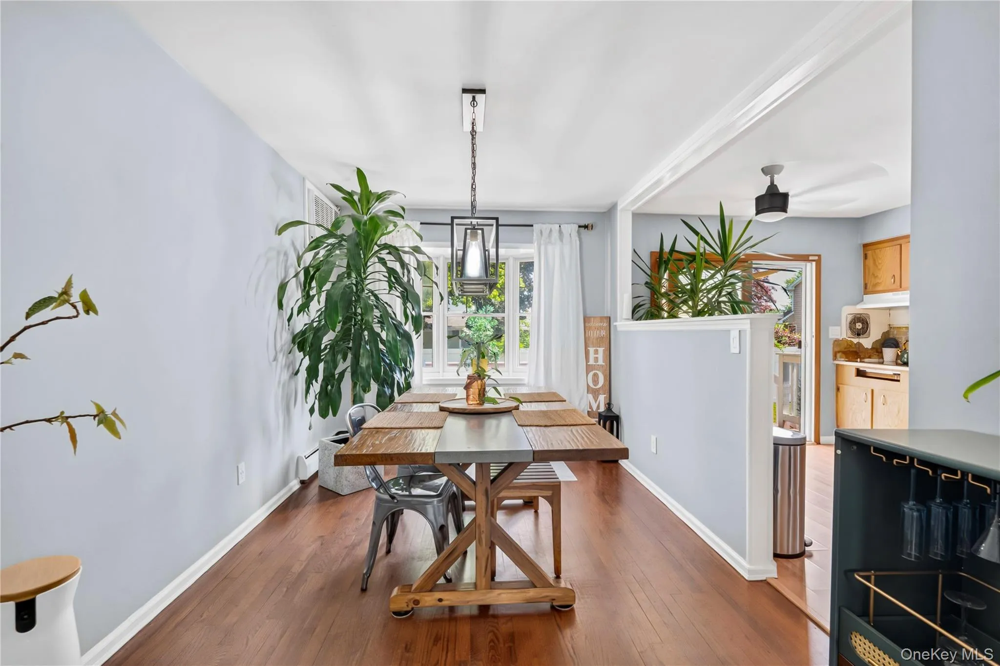 159 Nassau Avenue, West Babylon, NY, 5 Bedrooms Bedrooms, 10 Rooms Rooms,1 BathroomBathrooms,Residential,For Rent,Nassau,0,1014614 159 Nassau Avenue, West Babylon, NY, 5 Bedrooms Bedrooms, 10 Rooms Rooms,1 BathroomBathrooms,Residential,For Rent,Nassau,0,1014614