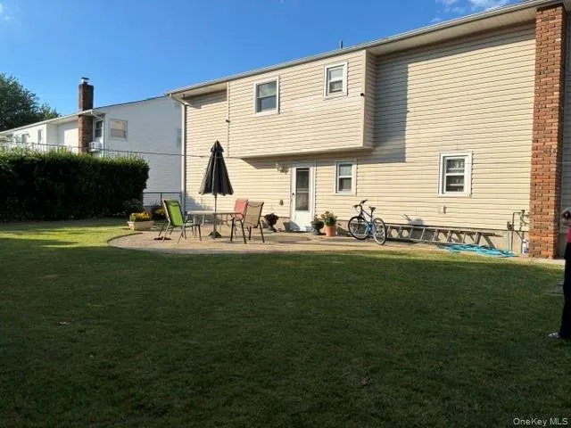 830 Broome Avenue, Babylon, NY, 1 Bedroom Bedrooms, 4 Rooms Rooms,1 BathroomBathrooms,Residential Lease,For Rent,Broome,0,1014615 830 Broome Avenue, Babylon, NY, 1 Bedroom Bedrooms, 4 Rooms Rooms,1 BathroomBathrooms,Residential Lease,For Rent,Broome,0,1014615