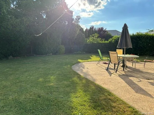 830 Broome Avenue, Babylon, NY, 1 Bedroom Bedrooms, 4 Rooms Rooms,1 BathroomBathrooms,Residential Lease,For Rent,Broome,0,1014615 830 Broome Avenue, Babylon, NY, 1 Bedroom Bedrooms, 4 Rooms Rooms,1 BathroomBathrooms,Residential Lease,For Rent,Broome,0,1014615