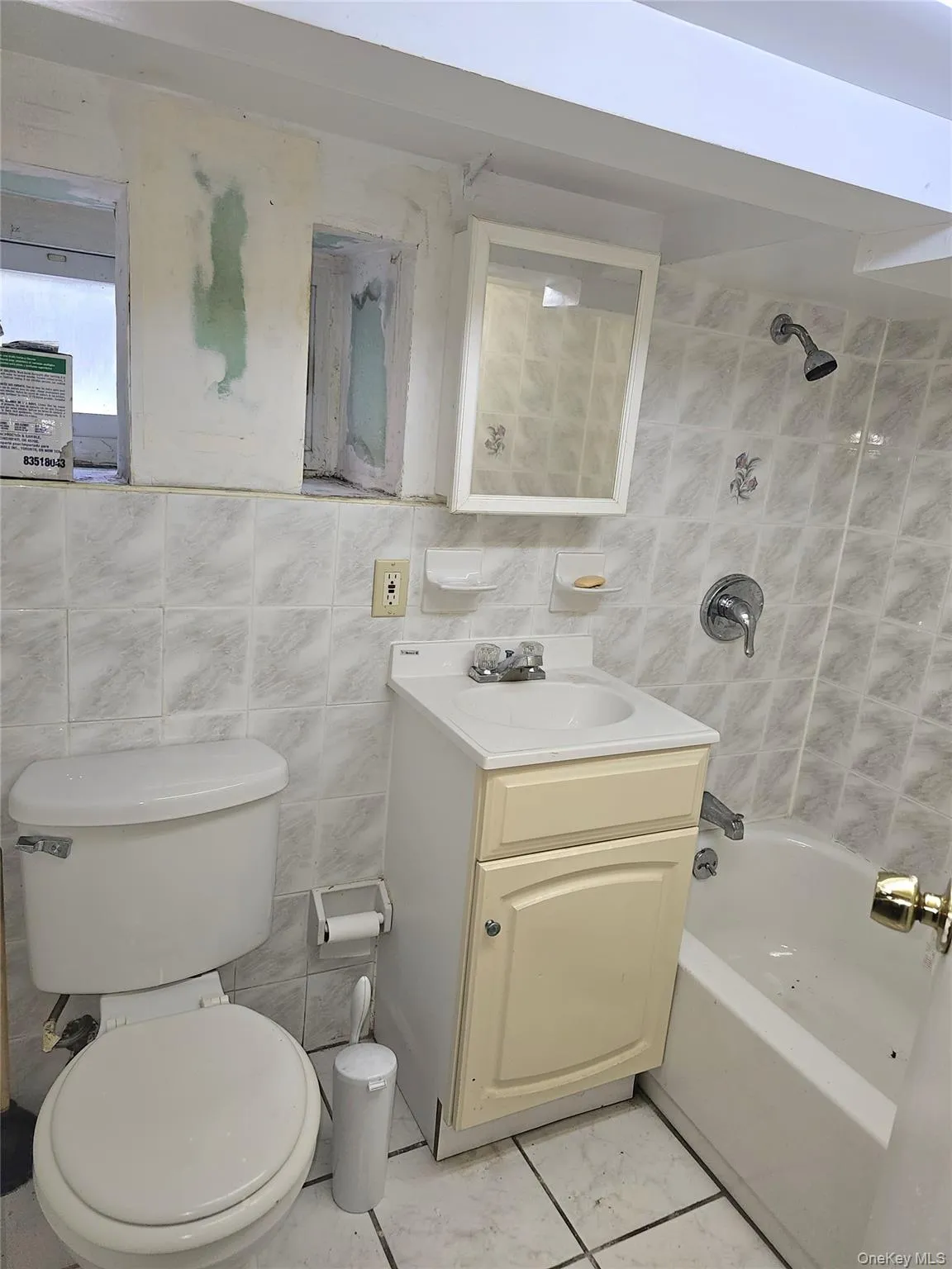 13121 223rd Street, New York, NY, 3 Bedrooms Bedrooms, 6 Rooms Rooms,2 BathroomsBathrooms,Residential,For Rent,223rd,0,1014617 13121 223rd Street, New York, NY, 3 Bedrooms Bedrooms, 6 Rooms Rooms,2 BathroomsBathrooms,Residential,For Rent,223rd,0,1014617