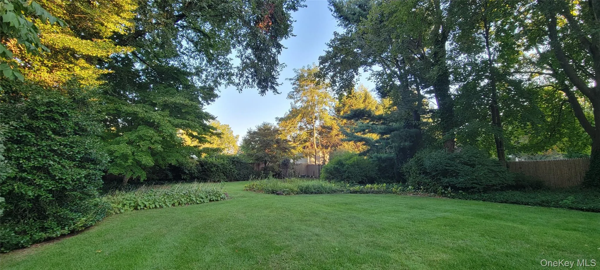 8 Maria Court, Huntington, NY, 4 Bedrooms Bedrooms, 12 Rooms Rooms,3 BathroomsBathrooms,Residential,For Rent,Maria,0,1014619 8 Maria Court, Huntington, NY, 4 Bedrooms Bedrooms, 12 Rooms Rooms,3 BathroomsBathrooms,Residential,For Rent,Maria,0,1014619