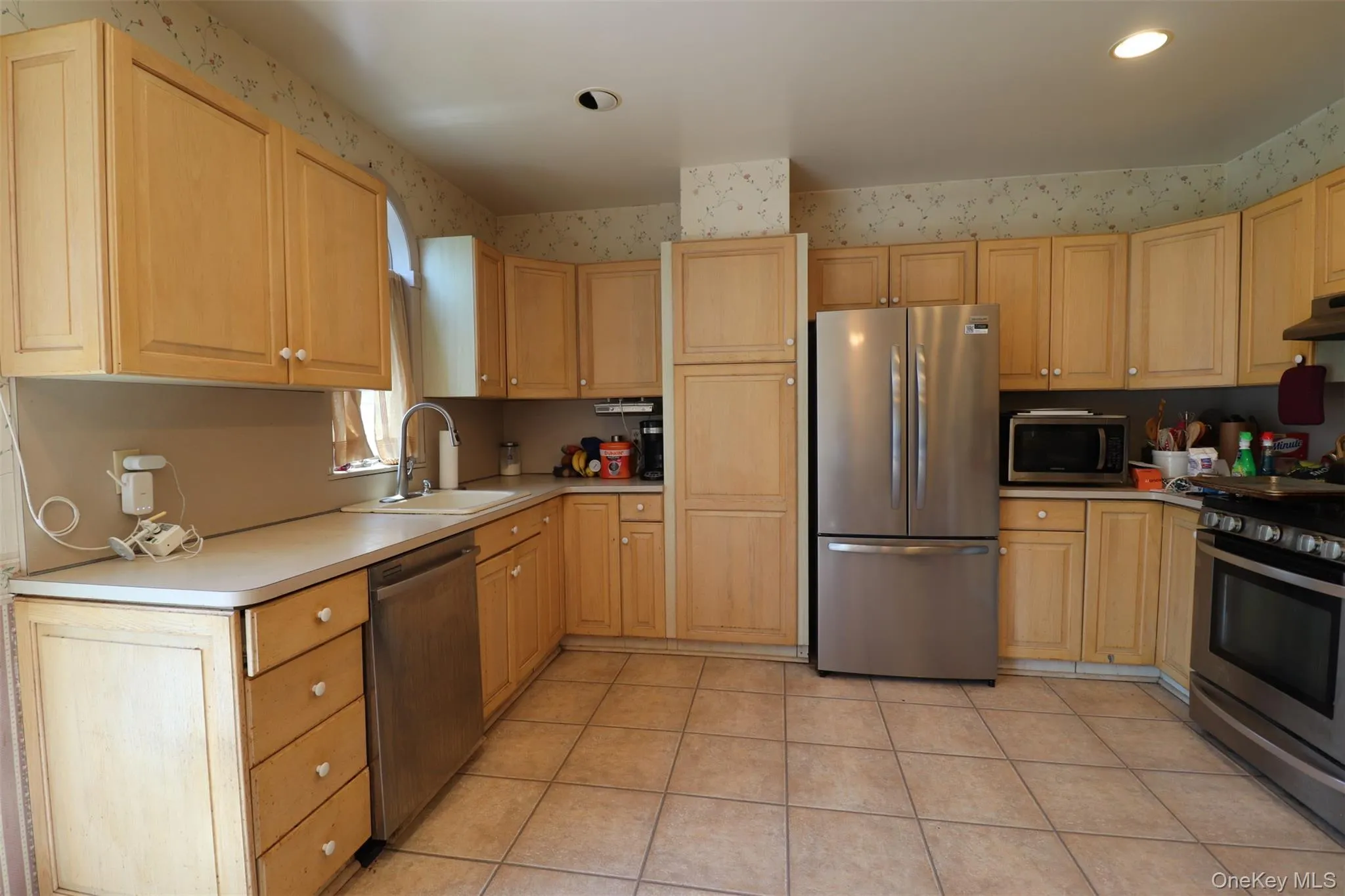 3232 Country Club Road, New York, NY, 3 Bedrooms Bedrooms, 7 Rooms Rooms,1 BathroomBathrooms,Residential,For Rent,Country Club,0,1014621 3232 Country Club Road, New York, NY, 3 Bedrooms Bedrooms, 7 Rooms Rooms,1 BathroomBathrooms,Residential,For Rent,Country Club,0,1014621