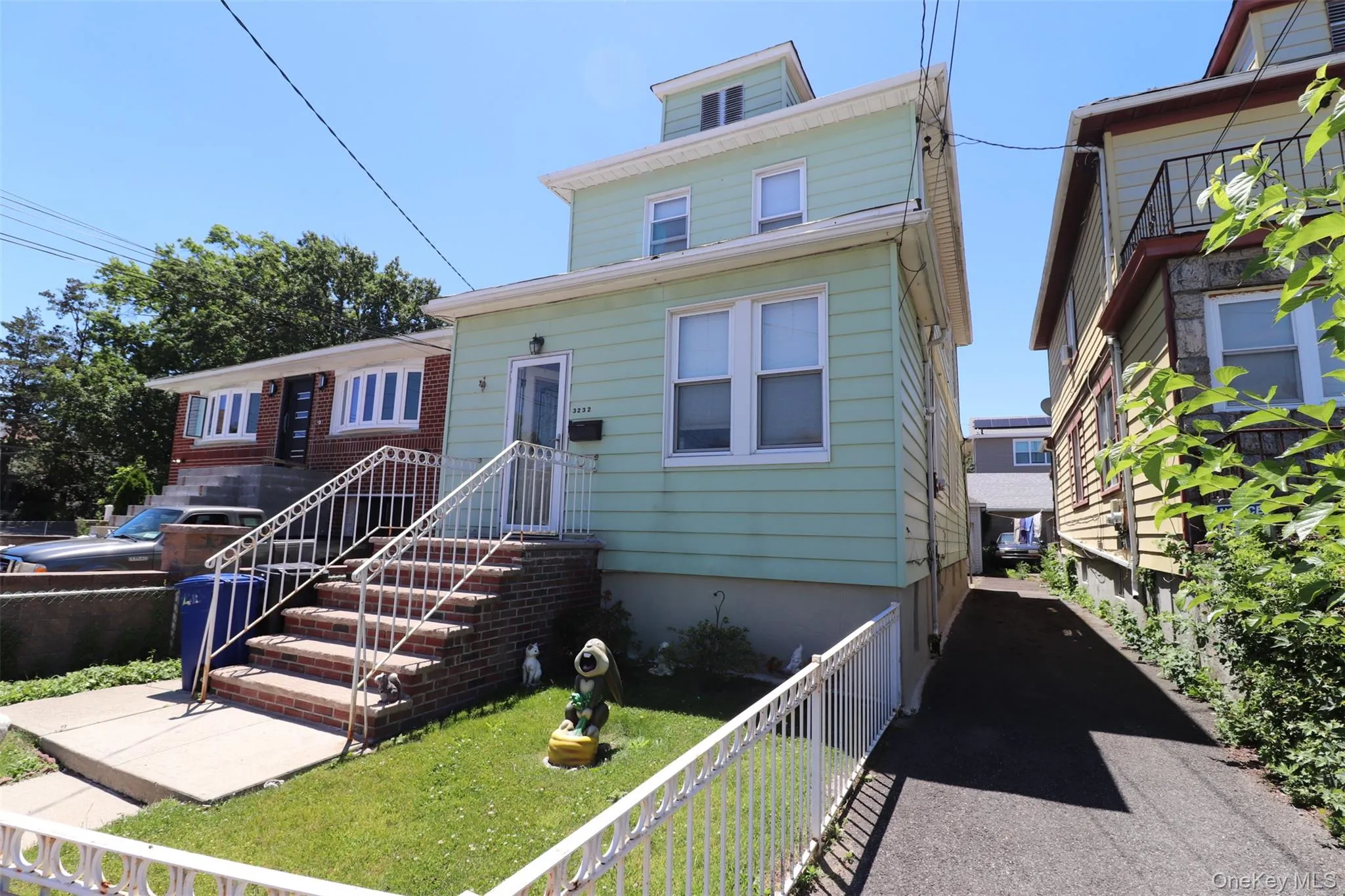 3232 Country Club Road, New York, NY, 3 Bedrooms Bedrooms, 7 Rooms Rooms,1 BathroomBathrooms,Residential,For Rent,Country Club,0,1014621 3232 Country Club Road, New York, NY, 3 Bedrooms Bedrooms, 7 Rooms Rooms,1 BathroomBathrooms,Residential,For Rent,Country Club,0,1014621