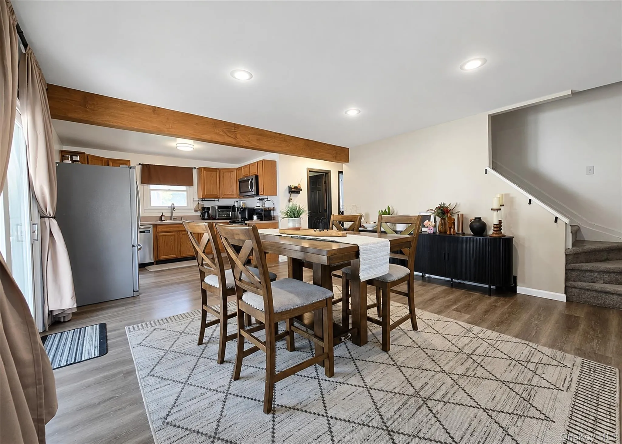 348 Furrows Road, Islip, NY, 3 Bedrooms Bedrooms, 8 Rooms Rooms,2 BathroomsBathrooms,Residential,For Rent,Furrows,0,1014622 348 Furrows Road, Islip, NY, 3 Bedrooms Bedrooms, 8 Rooms Rooms,2 BathroomsBathrooms,Residential,For Rent,Furrows,0,1014622