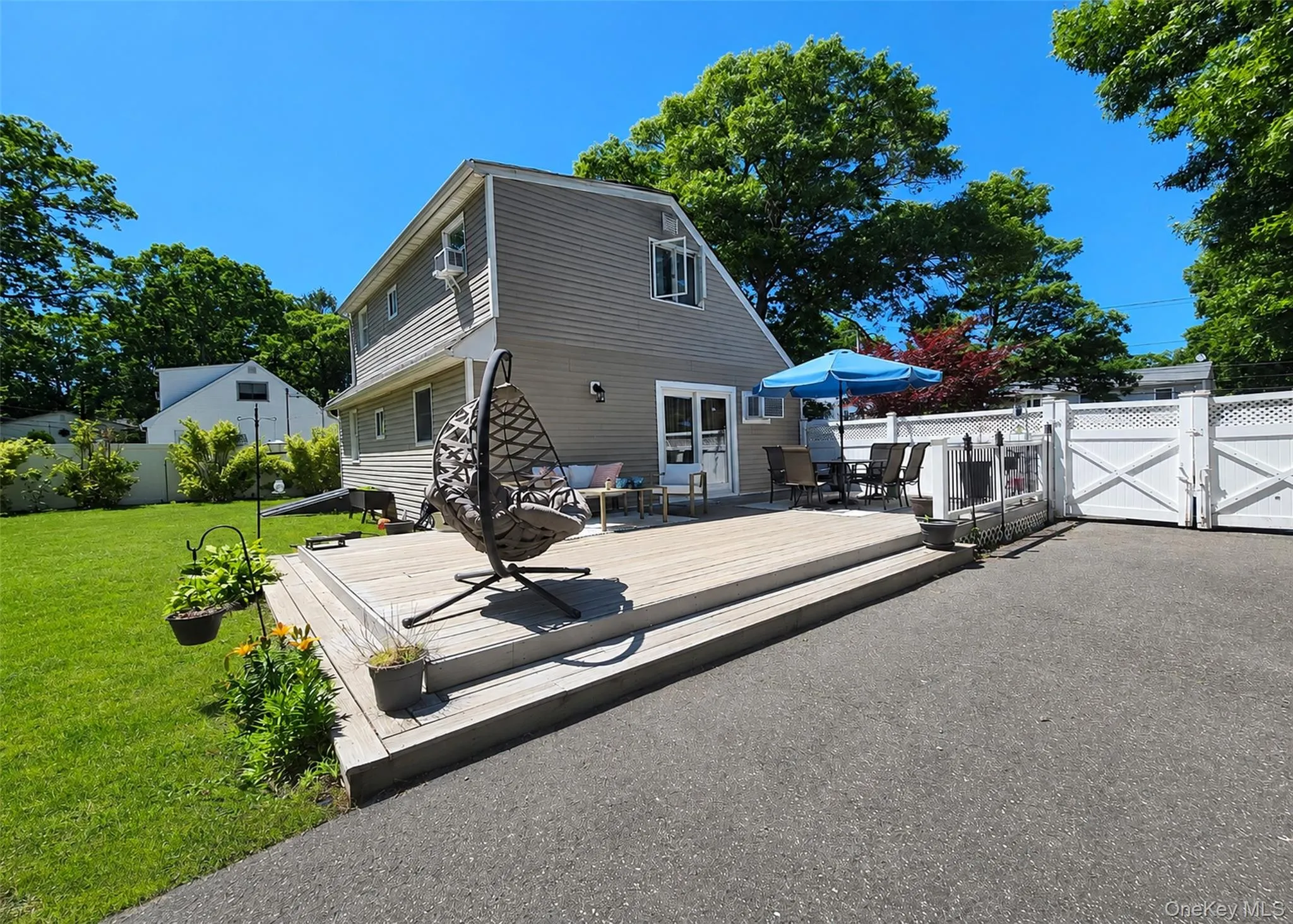348 Furrows Road, Islip, NY, 3 Bedrooms Bedrooms, 8 Rooms Rooms,2 BathroomsBathrooms,Residential,For Rent,Furrows,0,1014622 348 Furrows Road, Islip, NY, 3 Bedrooms Bedrooms, 8 Rooms Rooms,2 BathroomsBathrooms,Residential,For Rent,Furrows,0,1014622