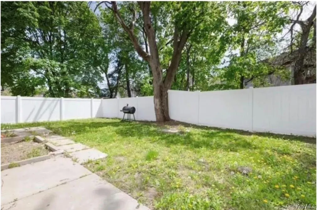 106 Winnikee Avenue, Poughkeepsie, NY, 3 Bedrooms Bedrooms, 6 Rooms Rooms,1 BathroomBathrooms,Residential Lease,For Rent,Winnikee,0,1014625 106 Winnikee Avenue, Poughkeepsie, NY, 3 Bedrooms Bedrooms, 6 Rooms Rooms,1 BathroomBathrooms,Residential Lease,For Rent,Winnikee,0,1014625