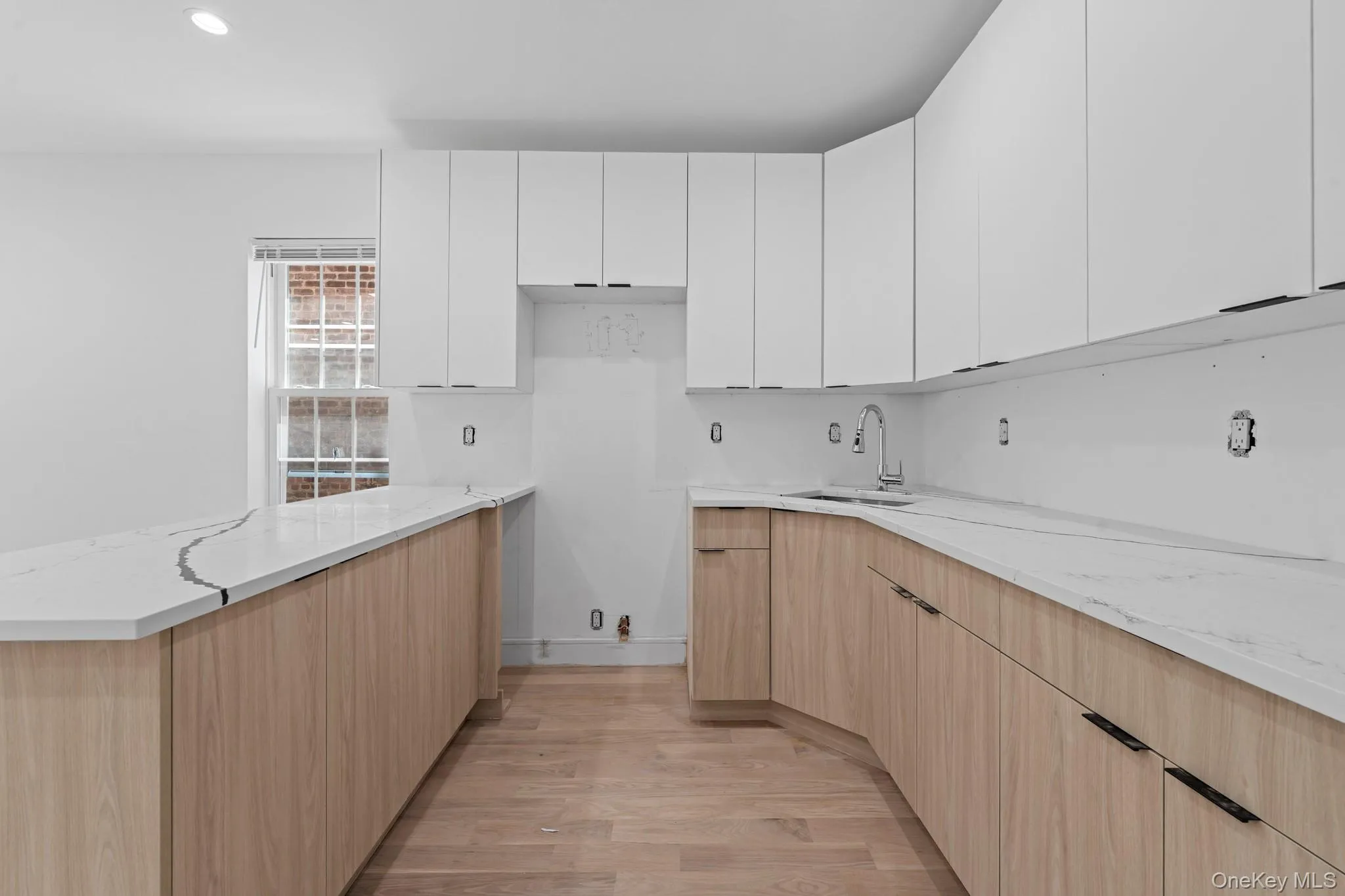 13764 Westgate Street, New York, NY, 3 Bedrooms Bedrooms, 8 Rooms Rooms,3 BathroomsBathrooms,Residential,For Rent,Westgate,0,1014629 13764 Westgate Street, New York, NY, 3 Bedrooms Bedrooms, 8 Rooms Rooms,3 BathroomsBathrooms,Residential,For Rent,Westgate,0,1014629