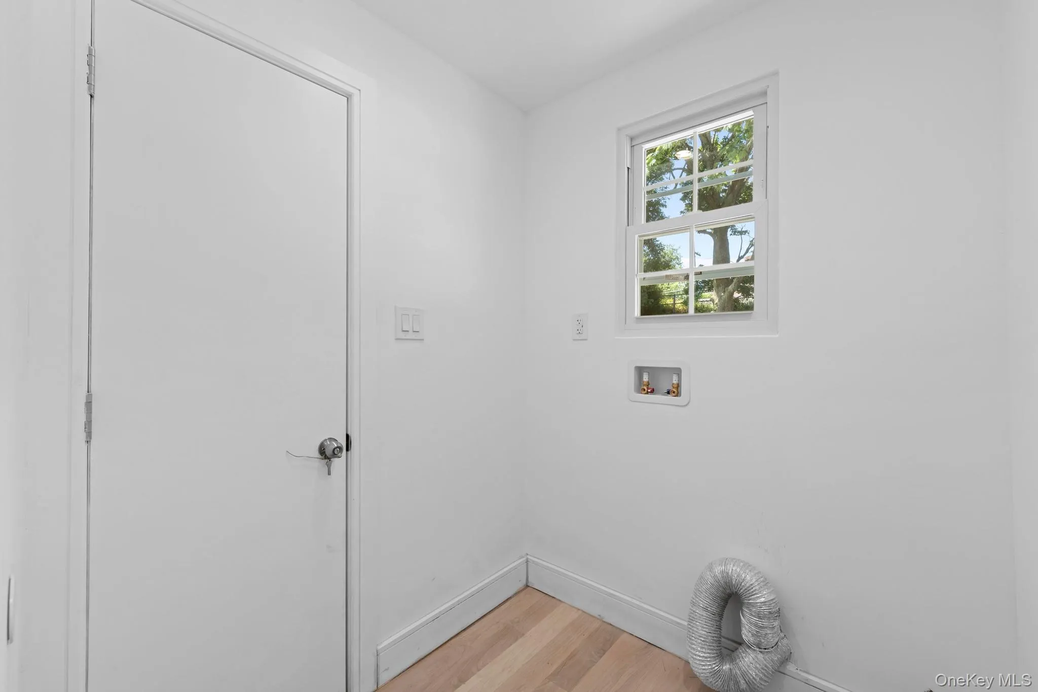 13764 Westgate Street, New York, NY, 3 Bedrooms Bedrooms, 8 Rooms Rooms,3 BathroomsBathrooms,Residential,For Rent,Westgate,0,1014629 13764 Westgate Street, New York, NY, 3 Bedrooms Bedrooms, 8 Rooms Rooms,3 BathroomsBathrooms,Residential,For Rent,Westgate,0,1014629